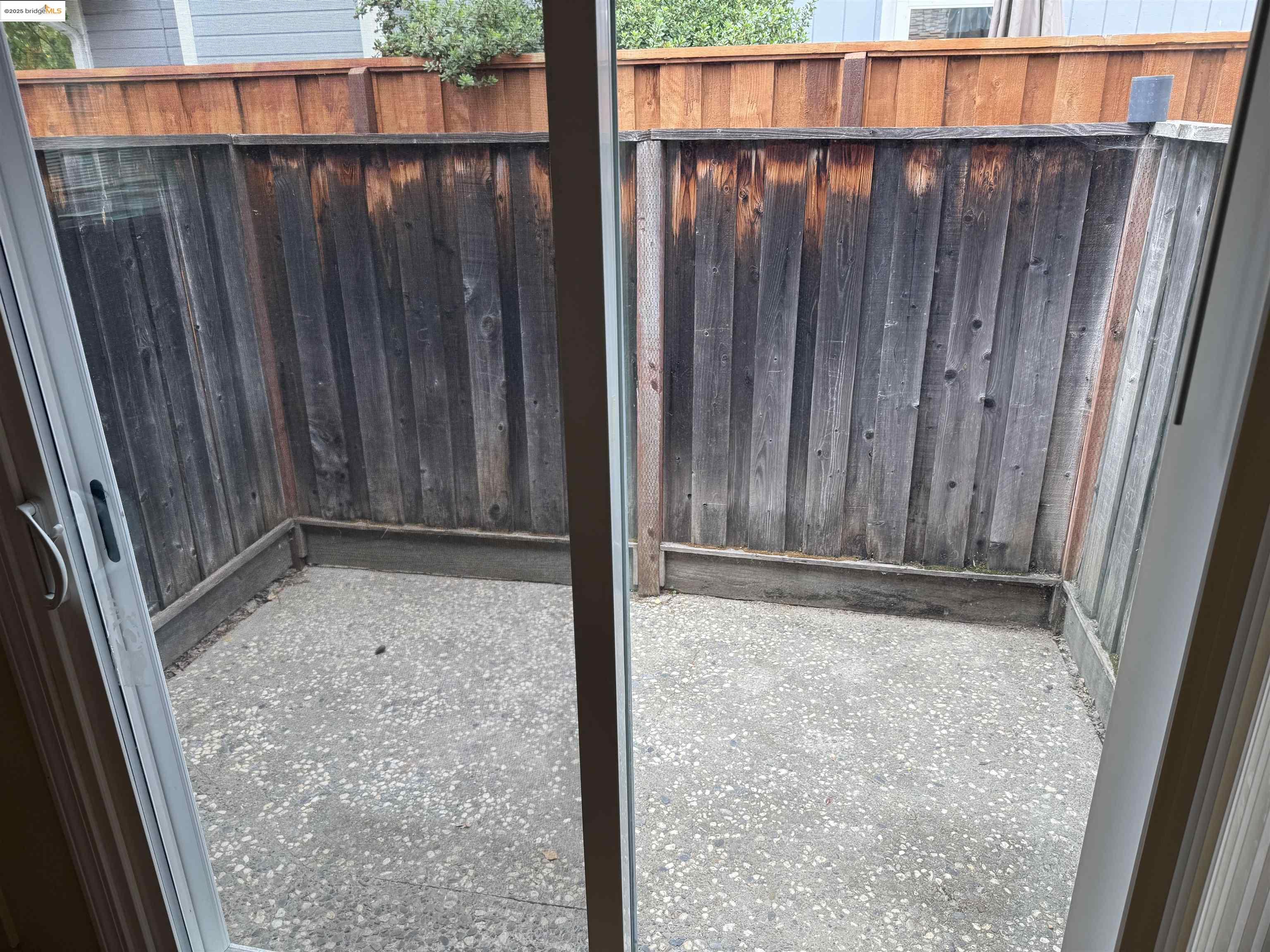 Detail Gallery Image 9 of 9 For 1133 Kottinger Drive #1,  Pleasanton,  CA 94566 - 2 Beds | 1 Baths