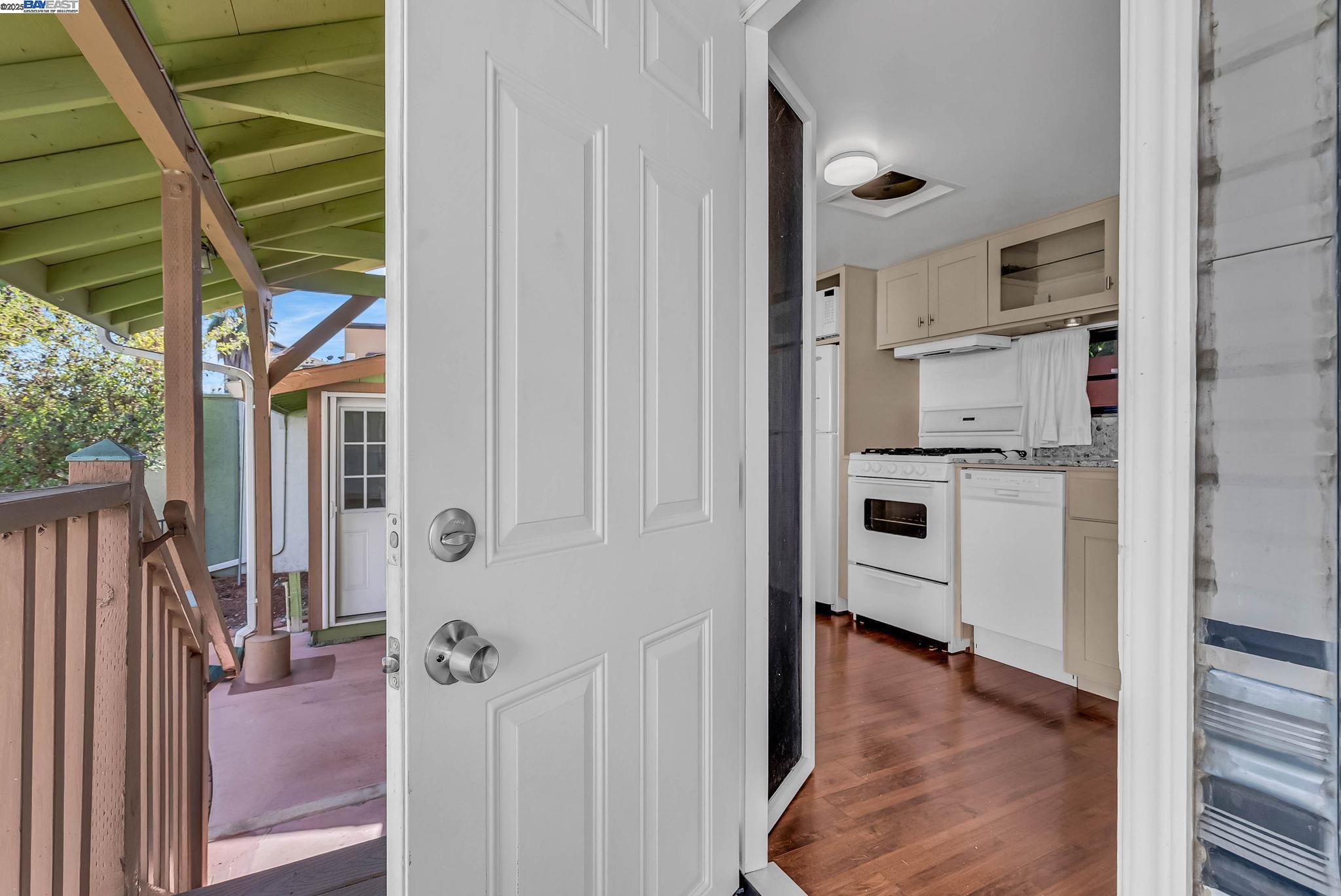 Detail Gallery Image 33 of 60 For 39478 Zacate Ave, Fremont,  CA 94539 - 5 Beds | 2/1 Baths