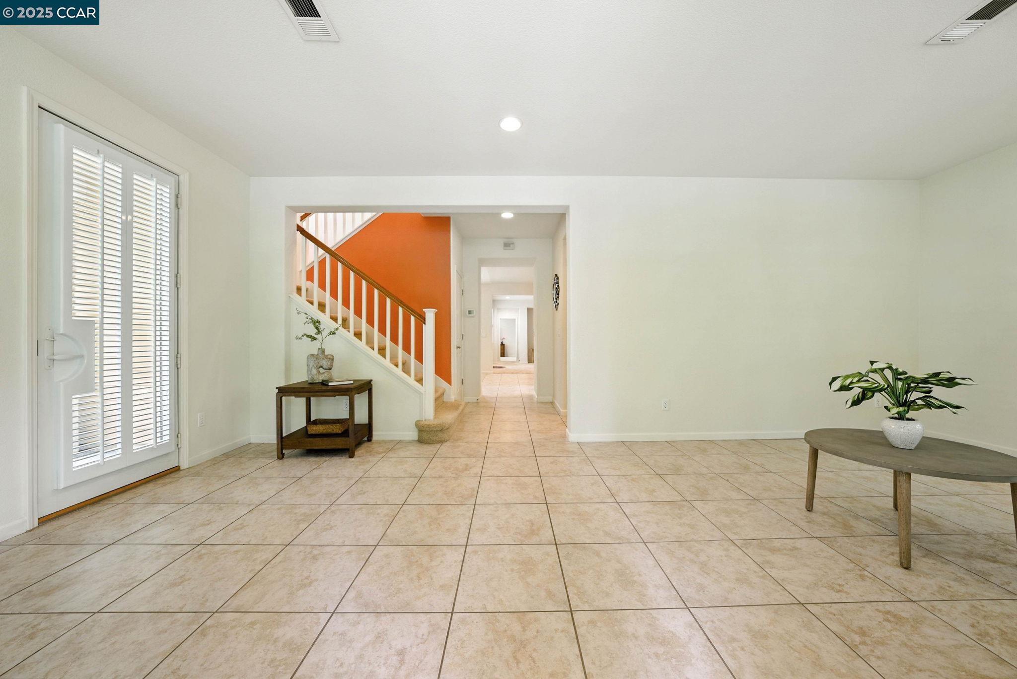 Detail Gallery Image 11 of 57 For 630 Oscar St, Vallejo,  CA 94592 - 5 Beds | 3/1 Baths