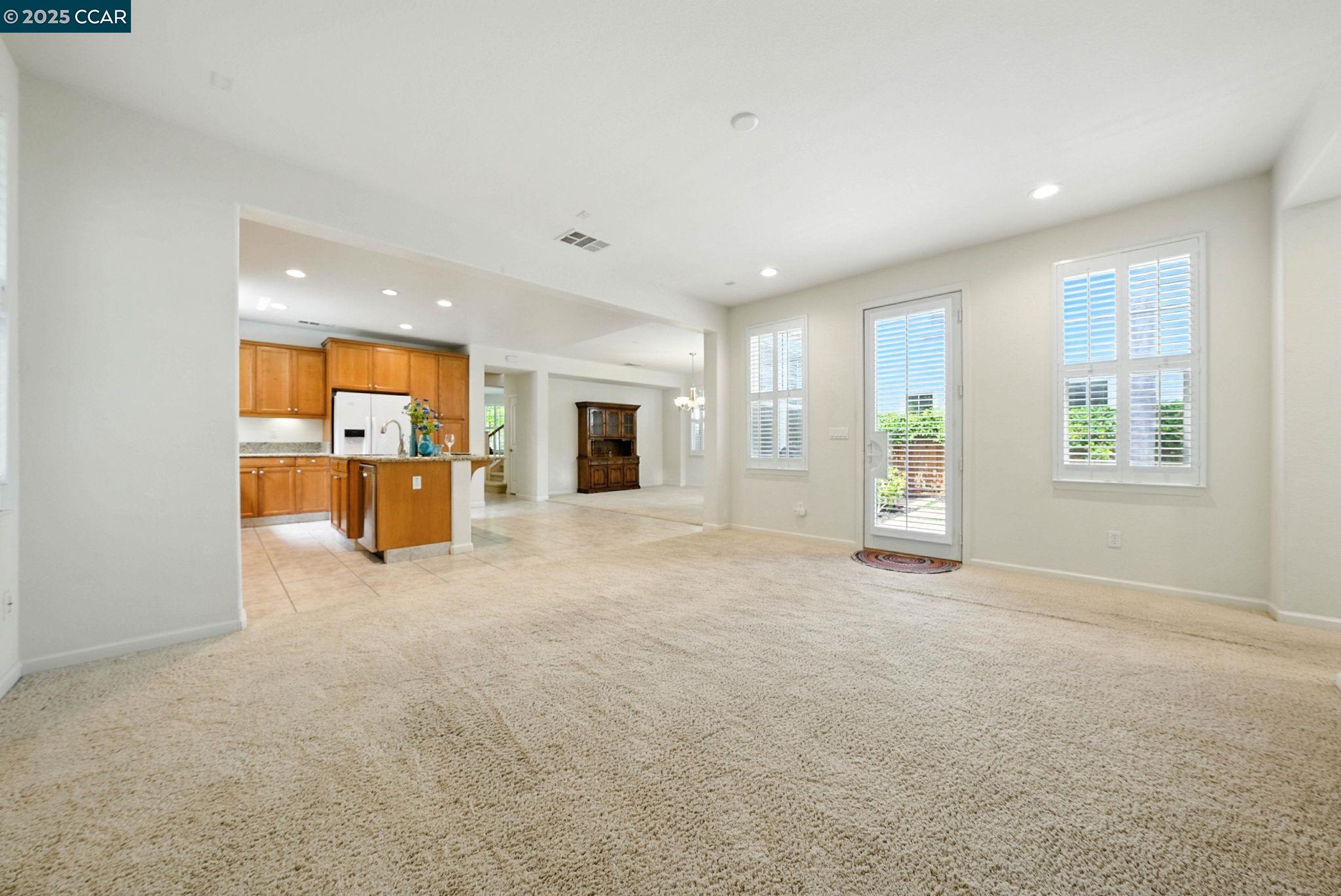 Detail Gallery Image 27 of 57 For 630 Oscar St, Vallejo,  CA 94592 - 5 Beds | 3/1 Baths