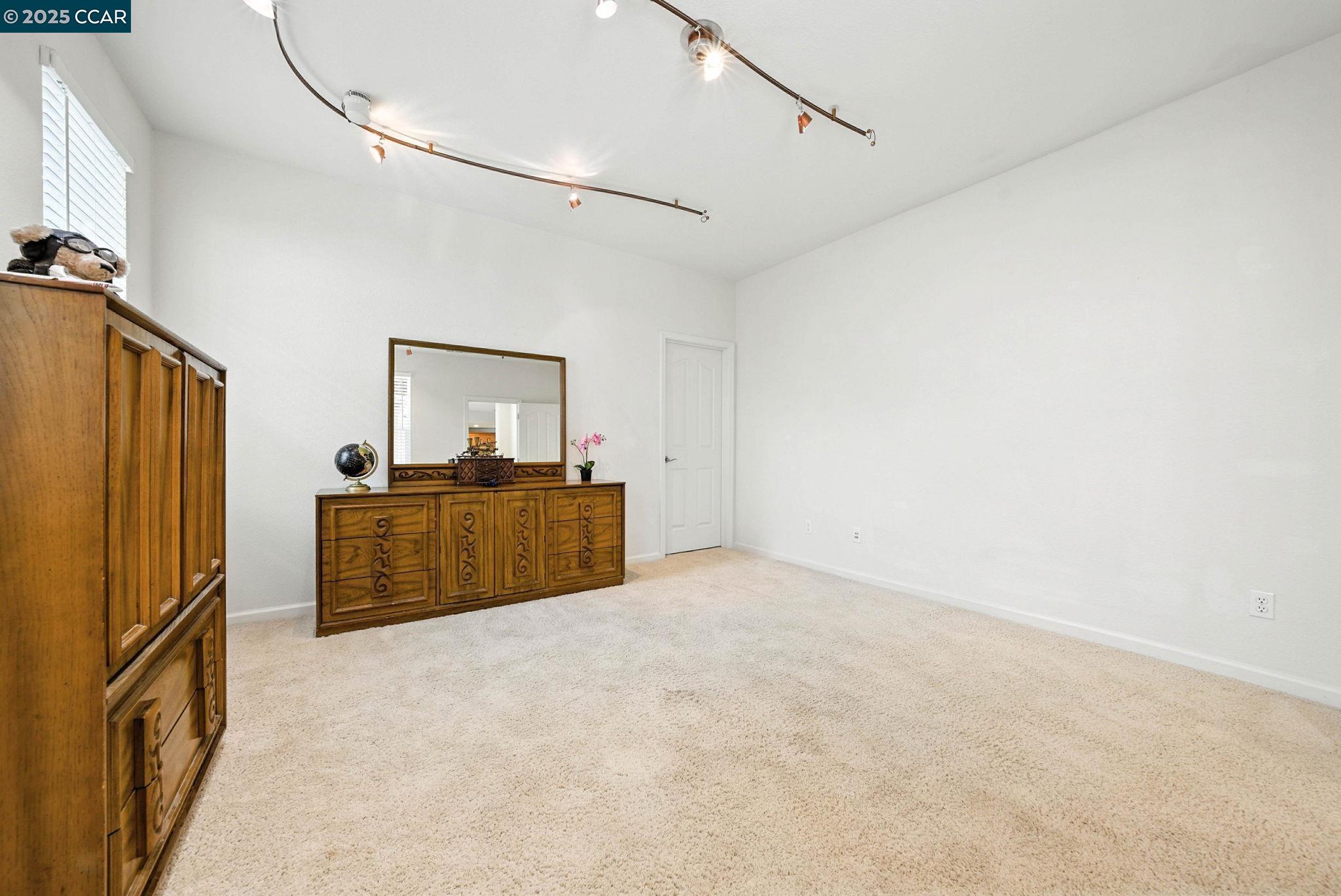 Detail Gallery Image 29 of 57 For 630 Oscar St, Vallejo,  CA 94592 - 5 Beds | 3/1 Baths