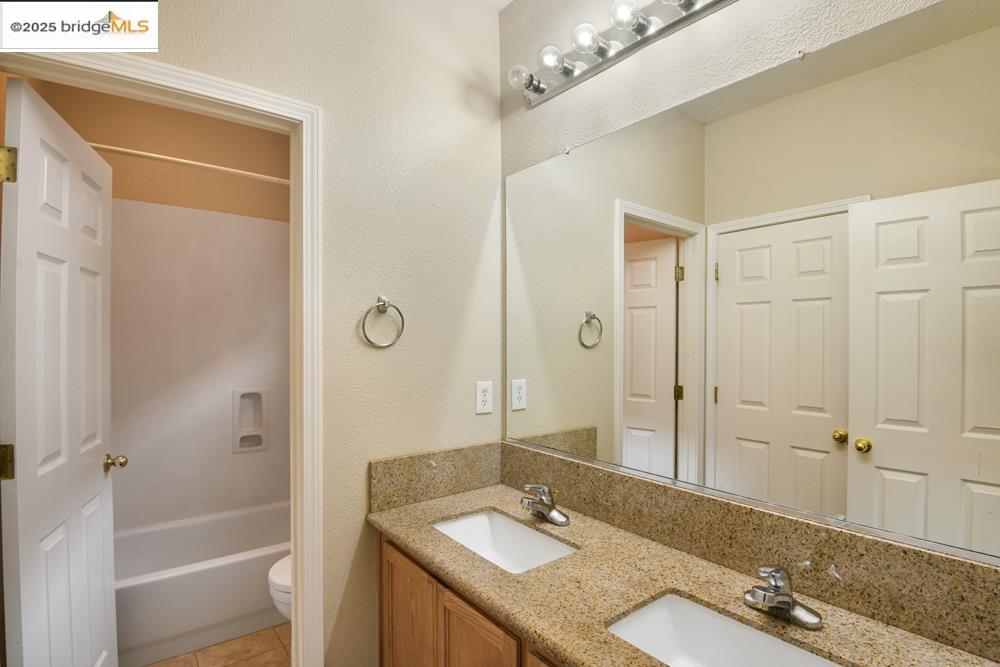 Detail Gallery Image 19 of 49 For 20521 Sarazen Ln, Patterson,  CA 95363 - 4 Beds | 3/1 Baths