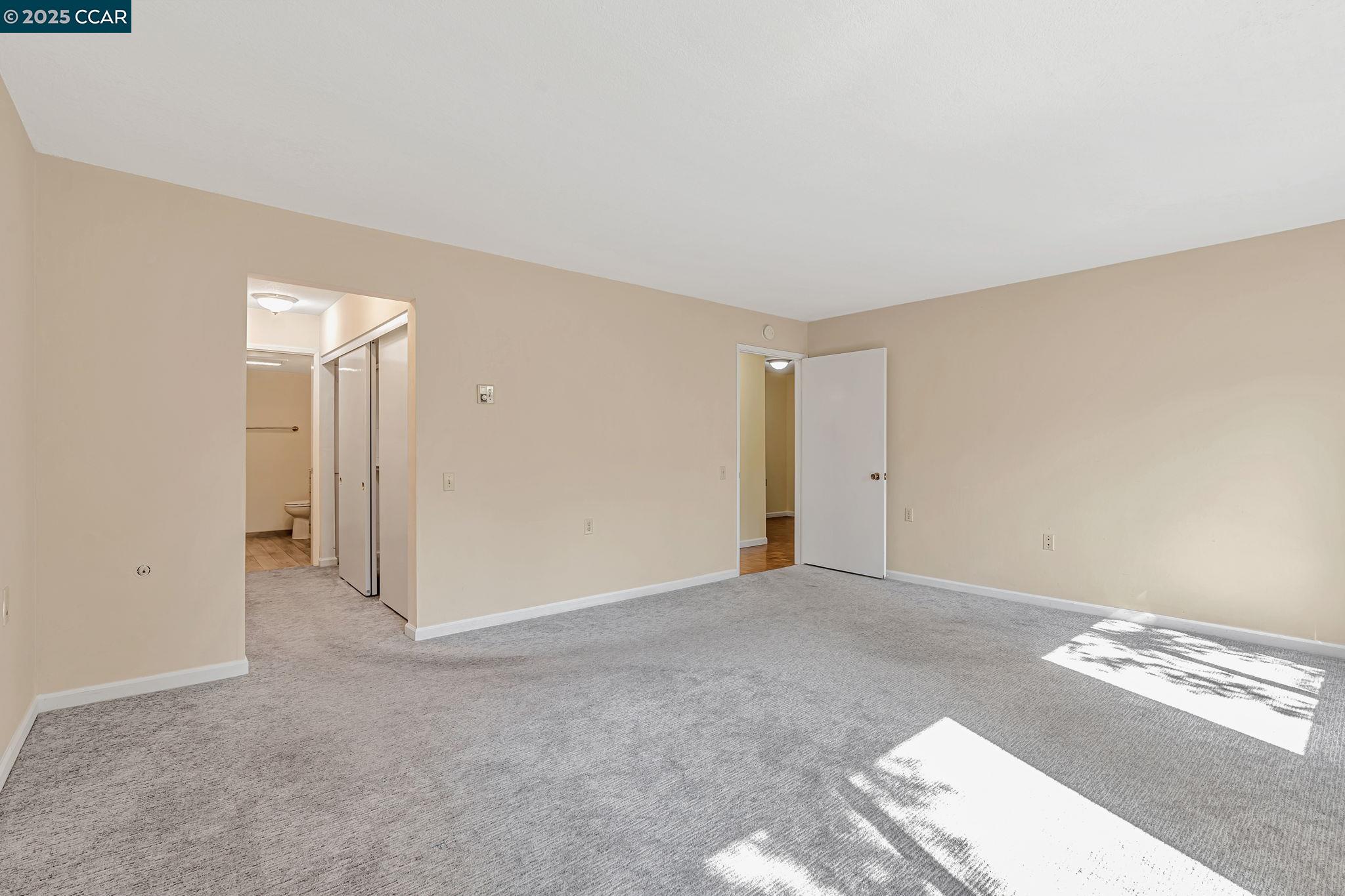 Photo #18: 41112664 Listing: Photo #18