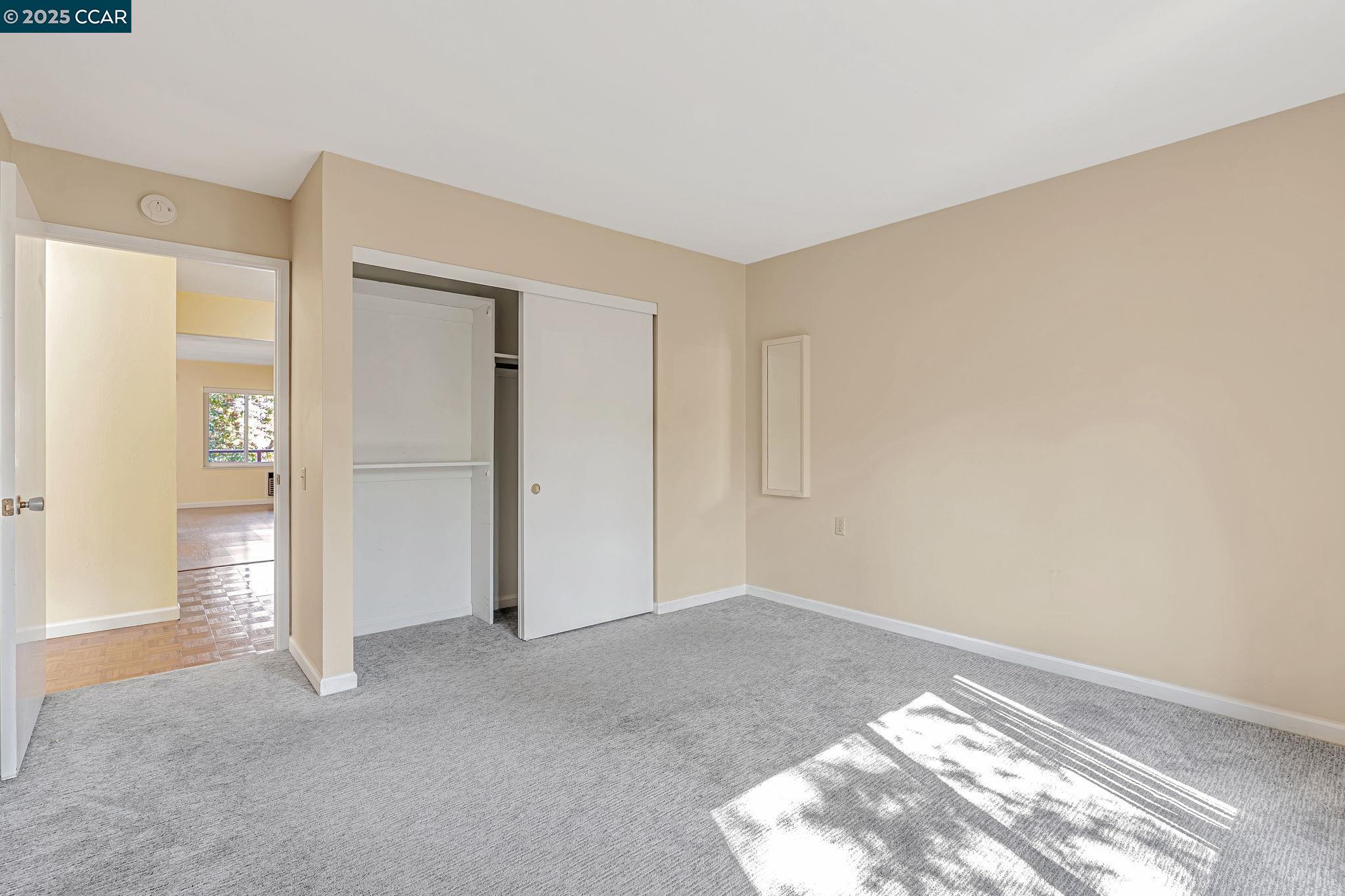 Photo #21: 41112664 Listing: Photo #21