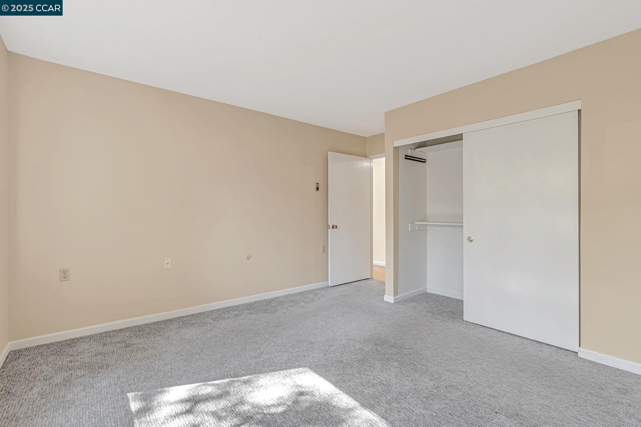 Photo #22: 41112664 Listing: Photo #22