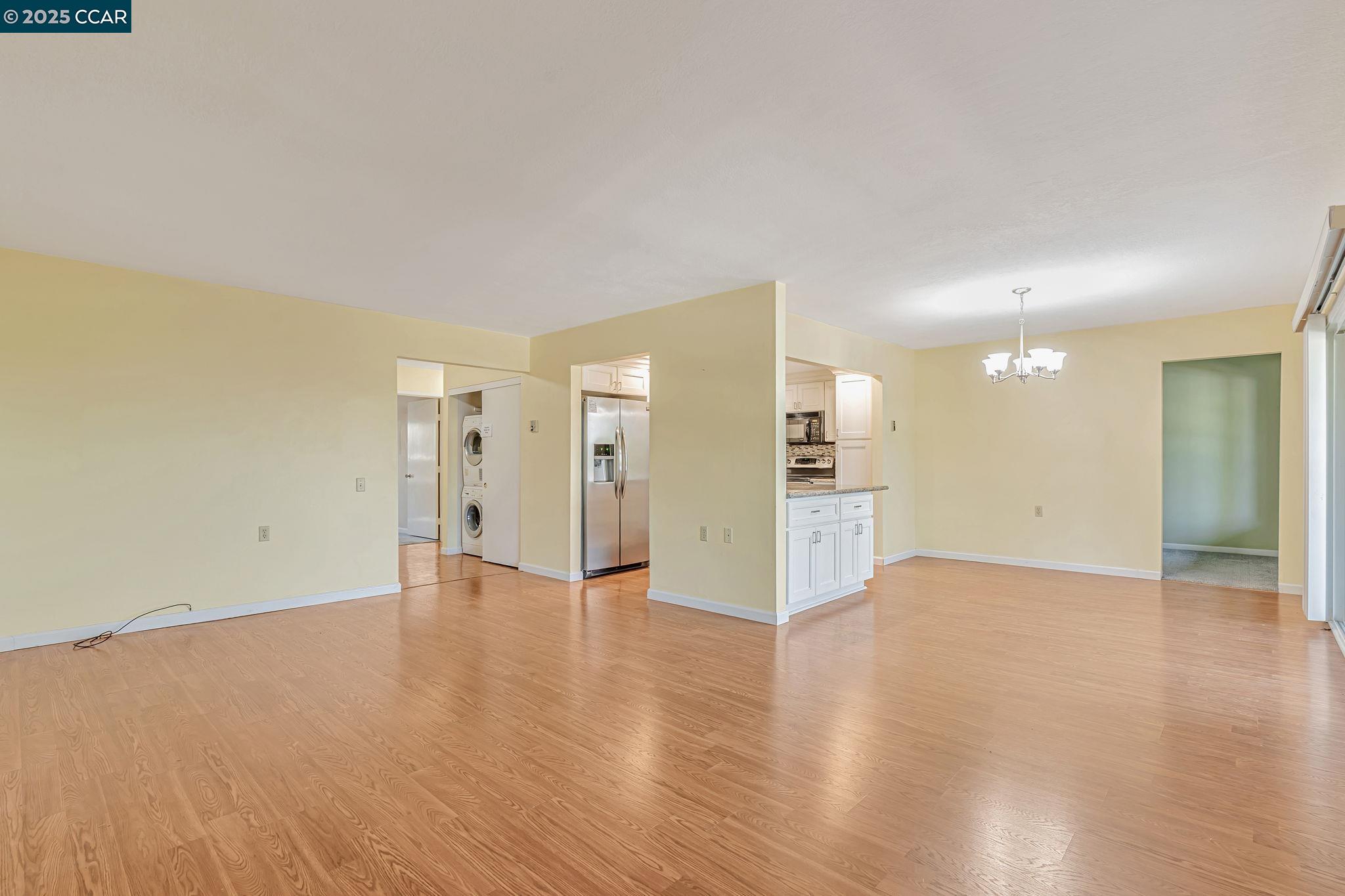 Photo #7: 41112664 Listing: Photo #7