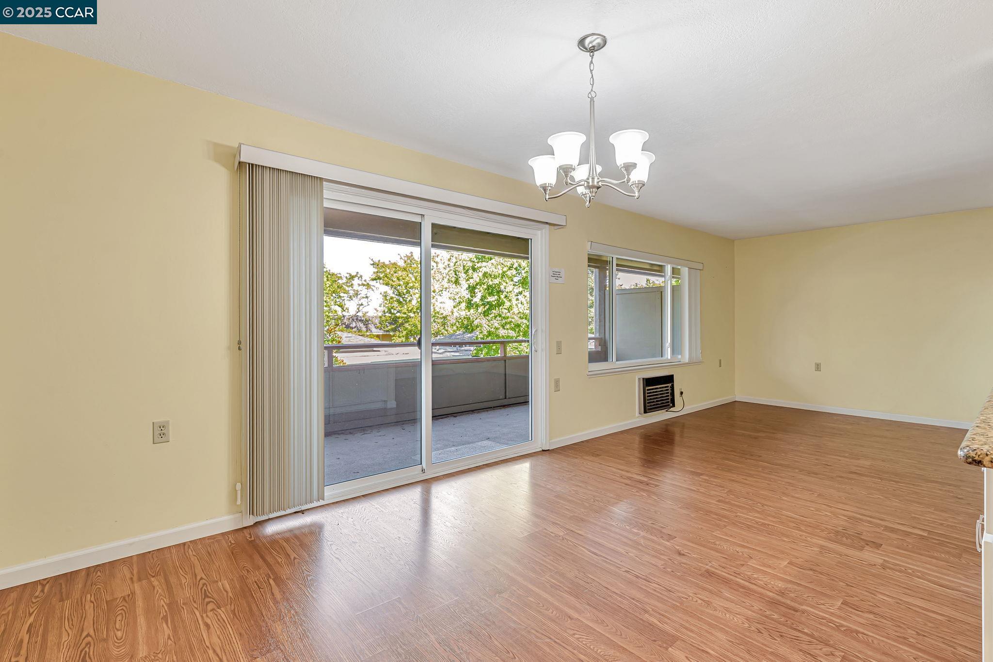 Photo #10: 41112664 Listing: Photo #10