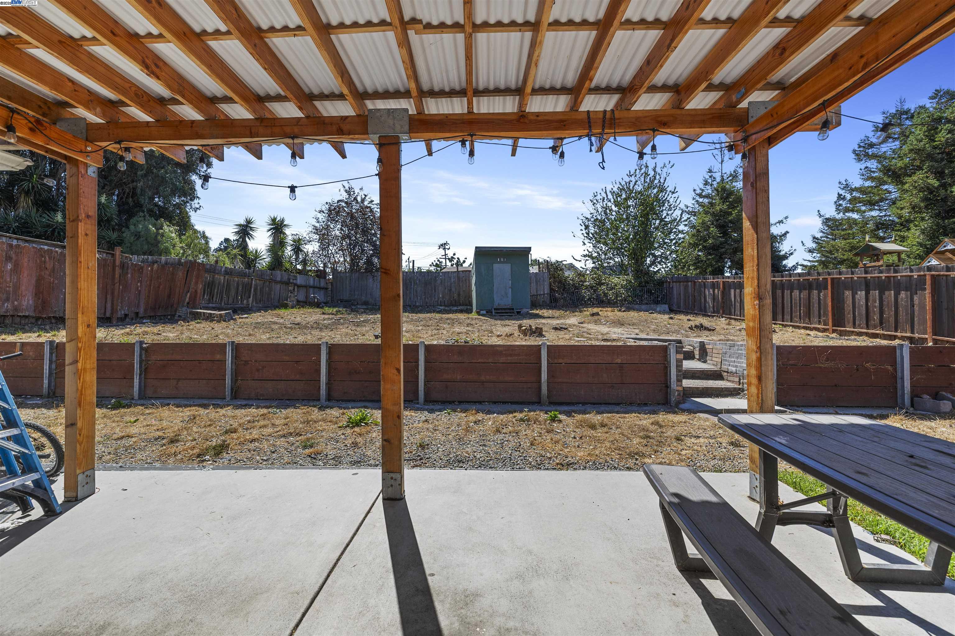 Detail Gallery Image 27 of 27 For 923 Kelvin Rd, El Sobrante,  CA 94803 - 3 Beds | 2 Baths