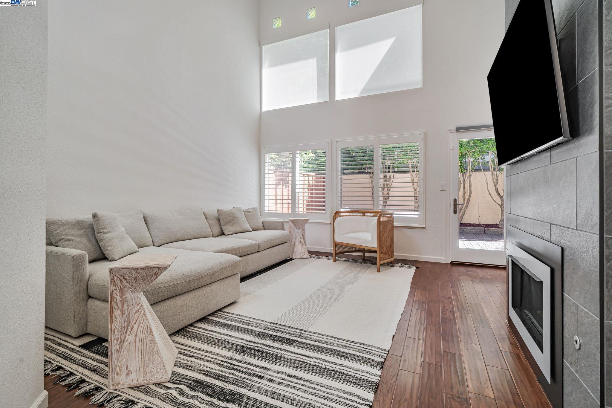 Photo #6: 41112670 Listing 