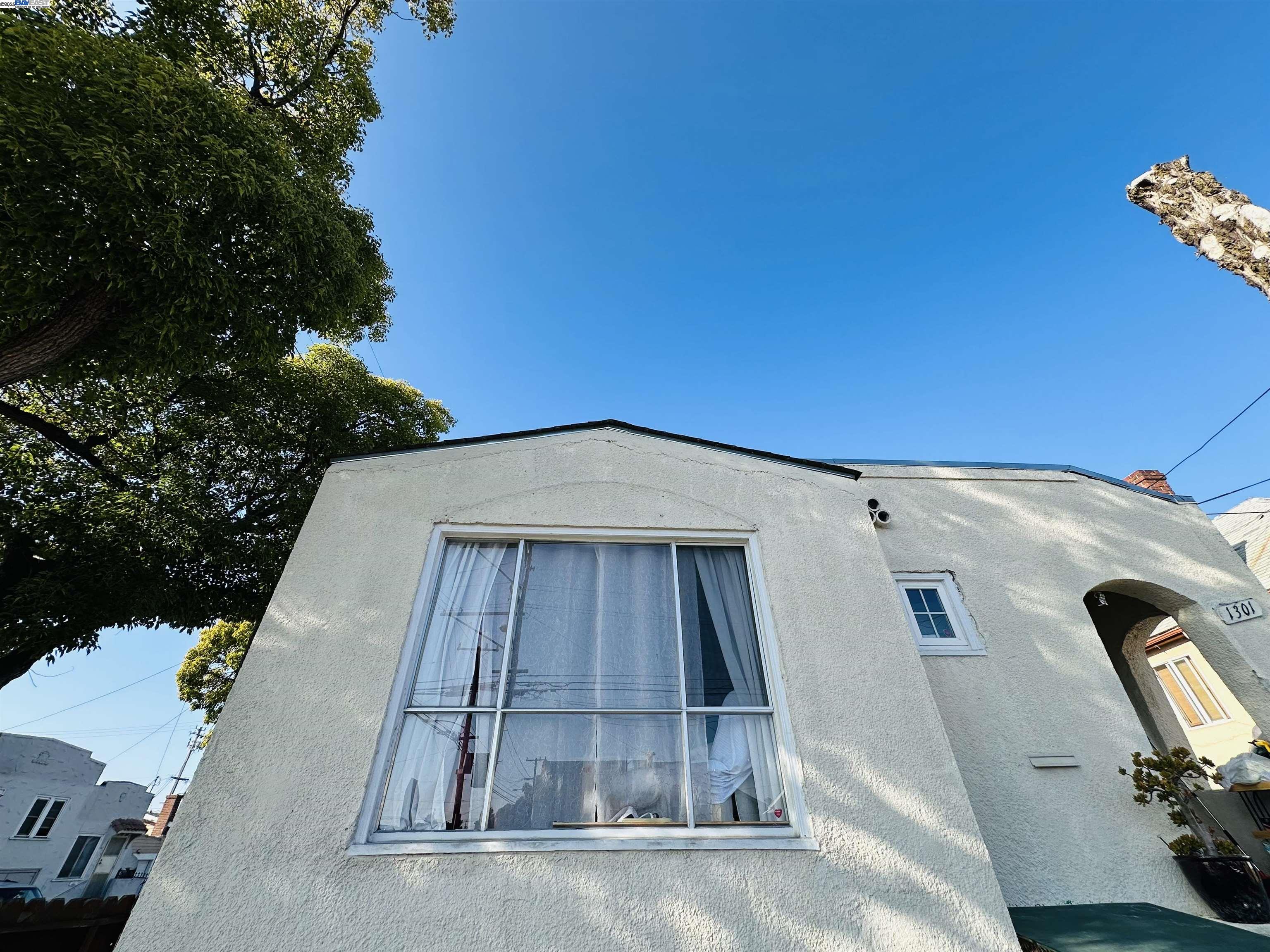 Front Image Thumbnail for BE41112671