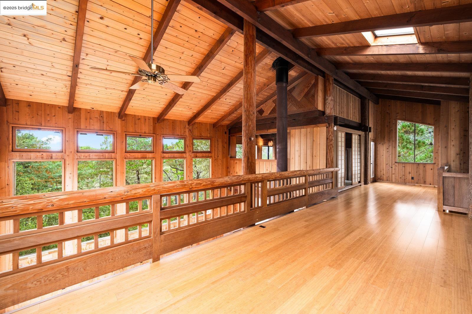 Detail Gallery Image 16 of 60 For 73 Mount Devon Rd, Carmel,  CA 93923 - 5 Beds | 3/1 Baths