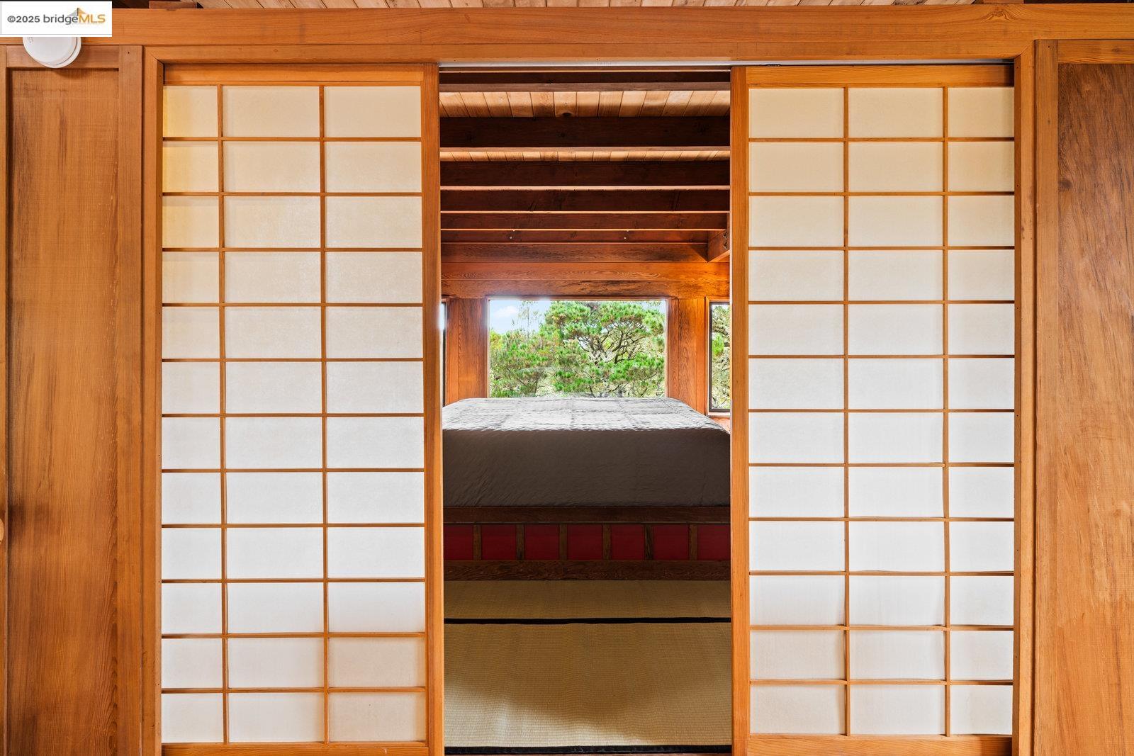 Detail Gallery Image 19 of 60 For 73 Mount Devon Rd, Carmel,  CA 93923 - 5 Beds | 3/1 Baths