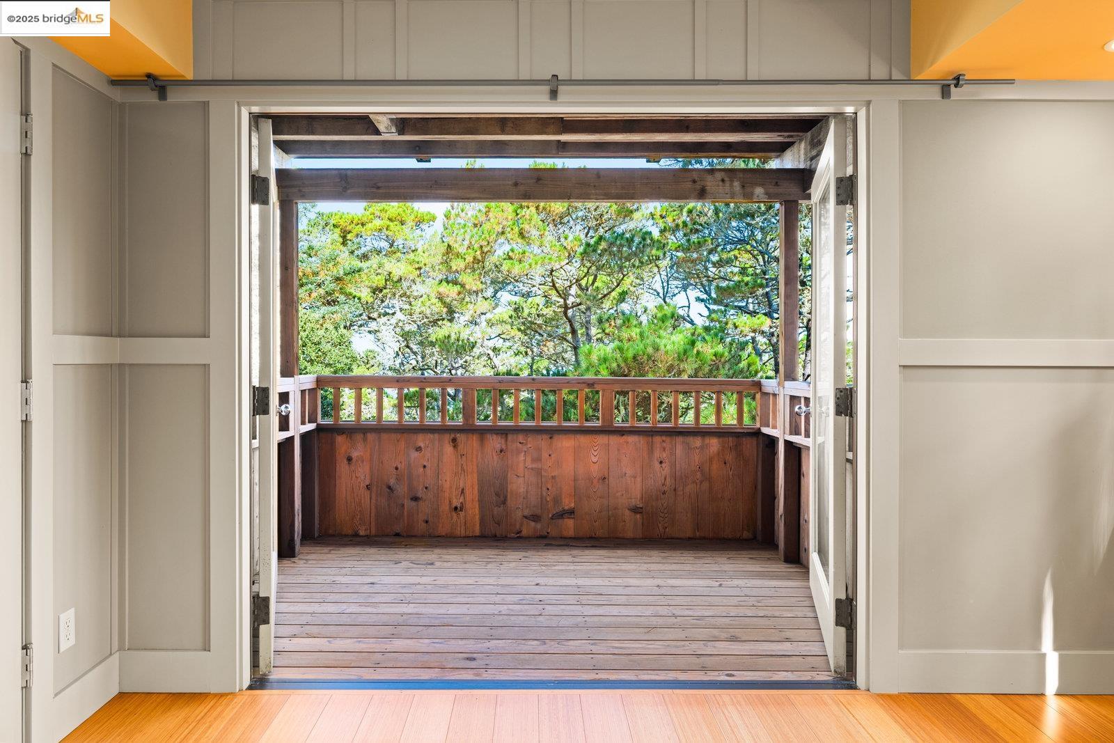 Detail Gallery Image 29 of 60 For 73 Mount Devon Rd, Carmel,  CA 93923 - 5 Beds | 3/1 Baths