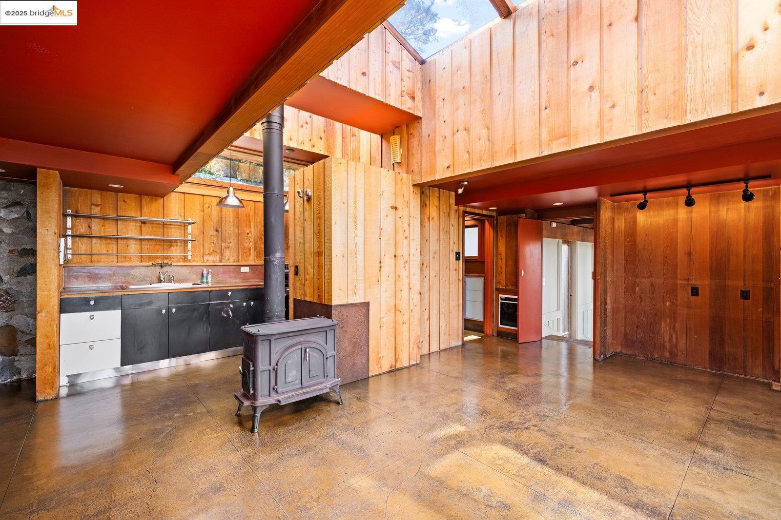 Detail Gallery Image 35 of 60 For 73 Mount Devon Rd, Carmel,  CA 93923 - 5 Beds | 3/1 Baths