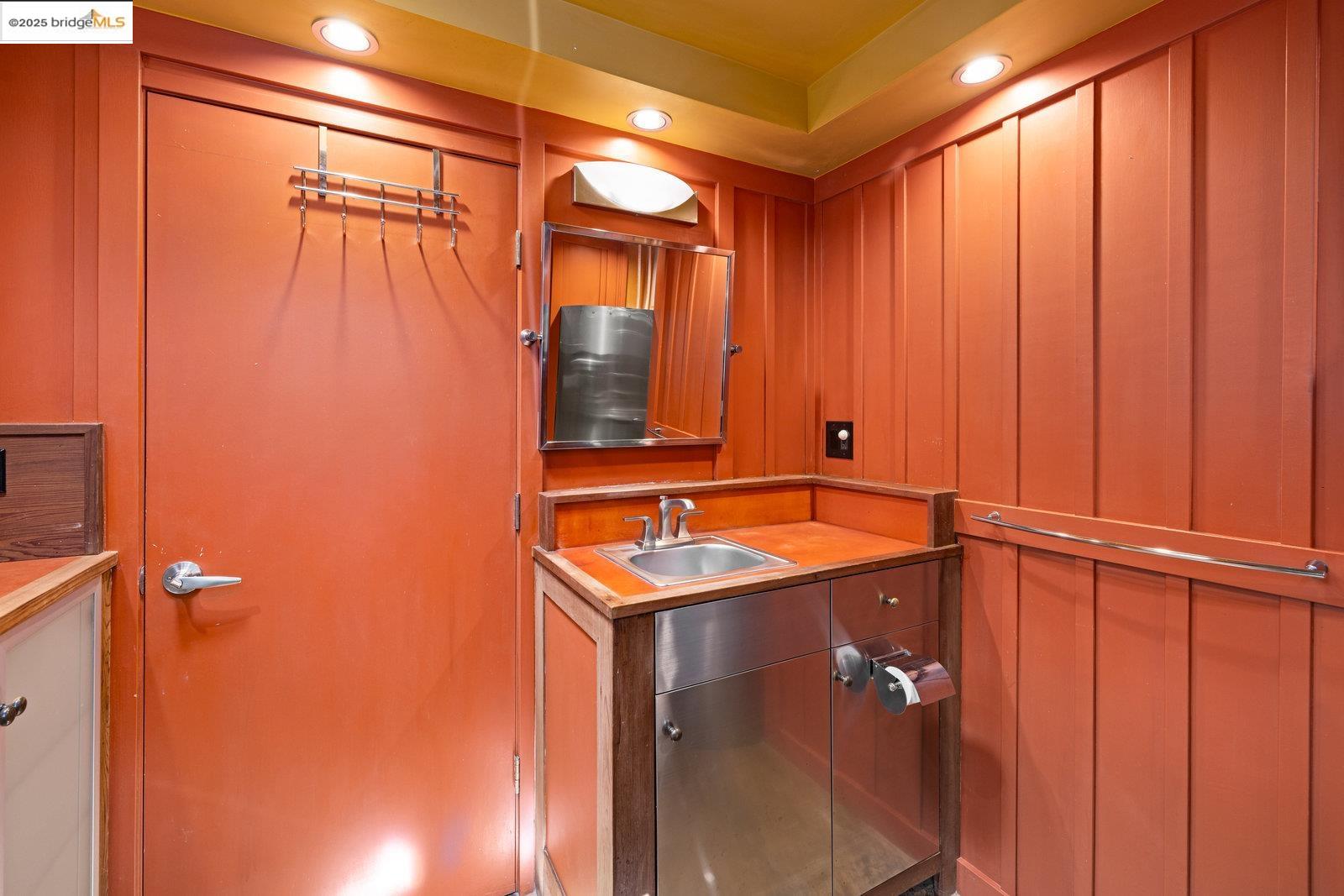 Detail Gallery Image 42 of 60 For 73 Mount Devon Rd, Carmel,  CA 93923 - 5 Beds | 3/1 Baths