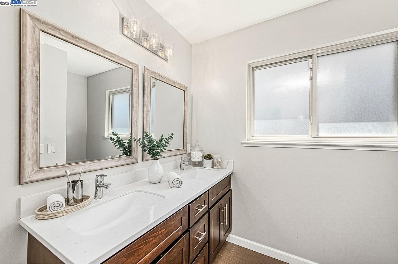 Detail Gallery Image 27 of 48 For 1059 Lakehurst Rd, Livermore,  CA 94551 - 4 Beds | 2 Baths