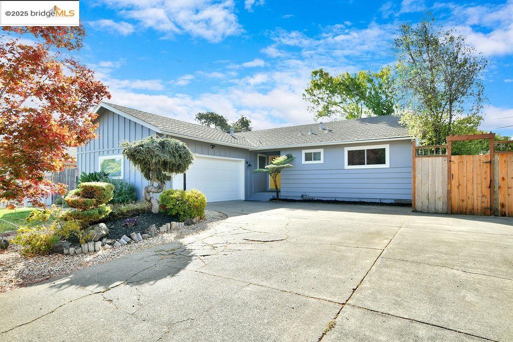 Front Image Thumbnail for EB41112687