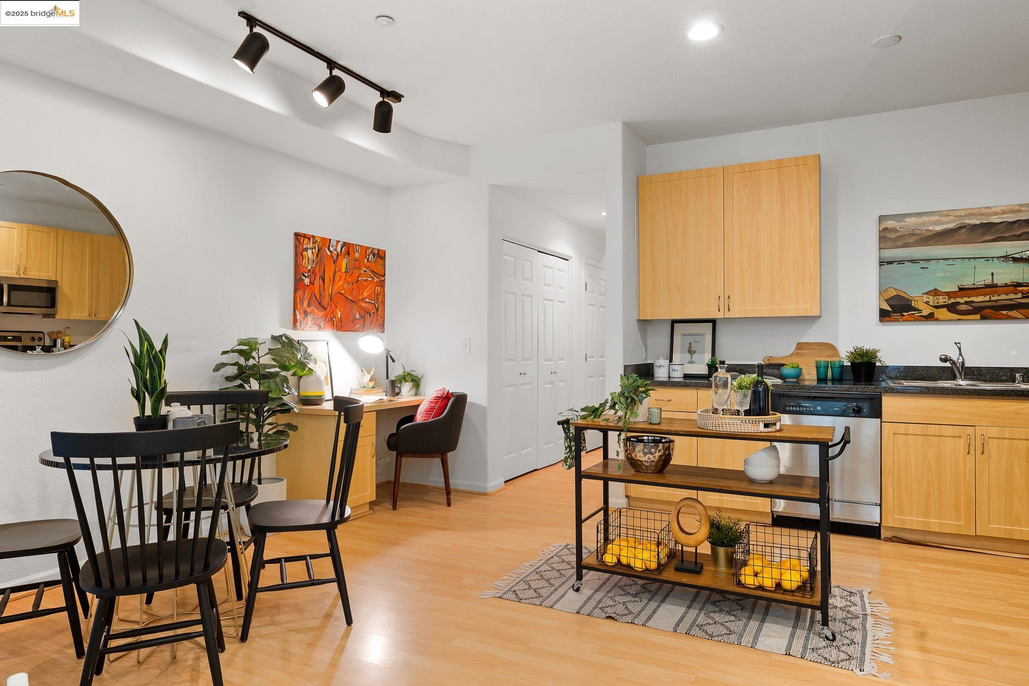 Photo #7: 41112691 Listing: Photo #7