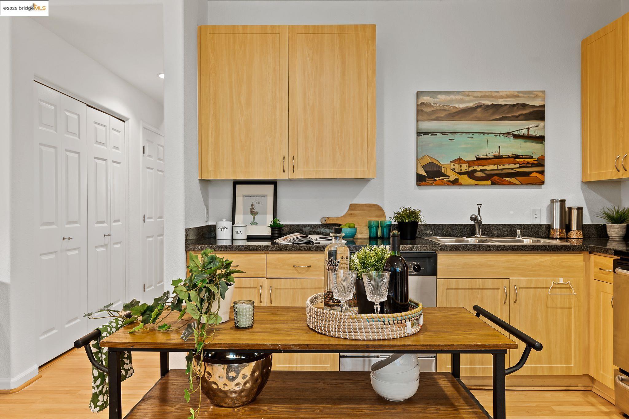 Photo #9: 41112691 Listing: Photo #9