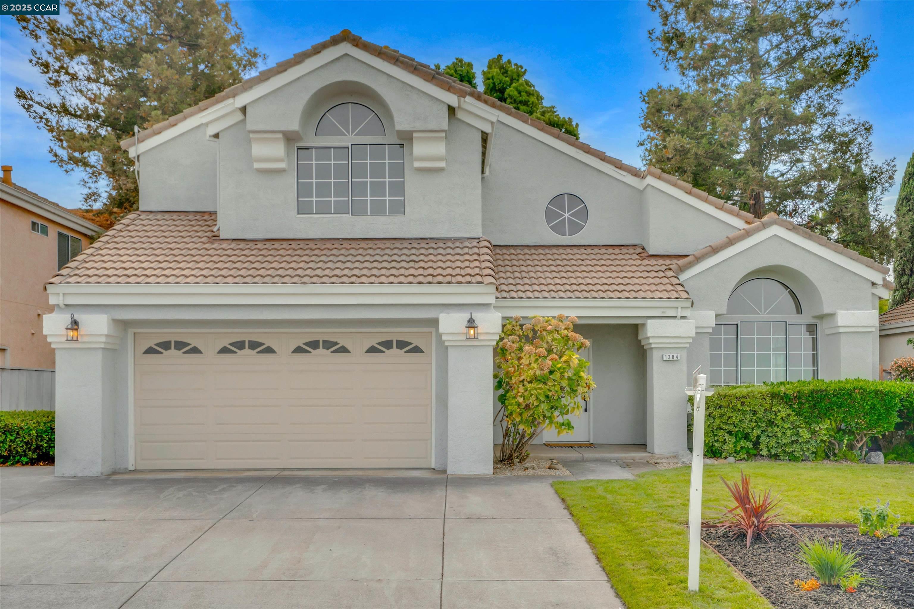 Front Image Thumbnail for CC41112699