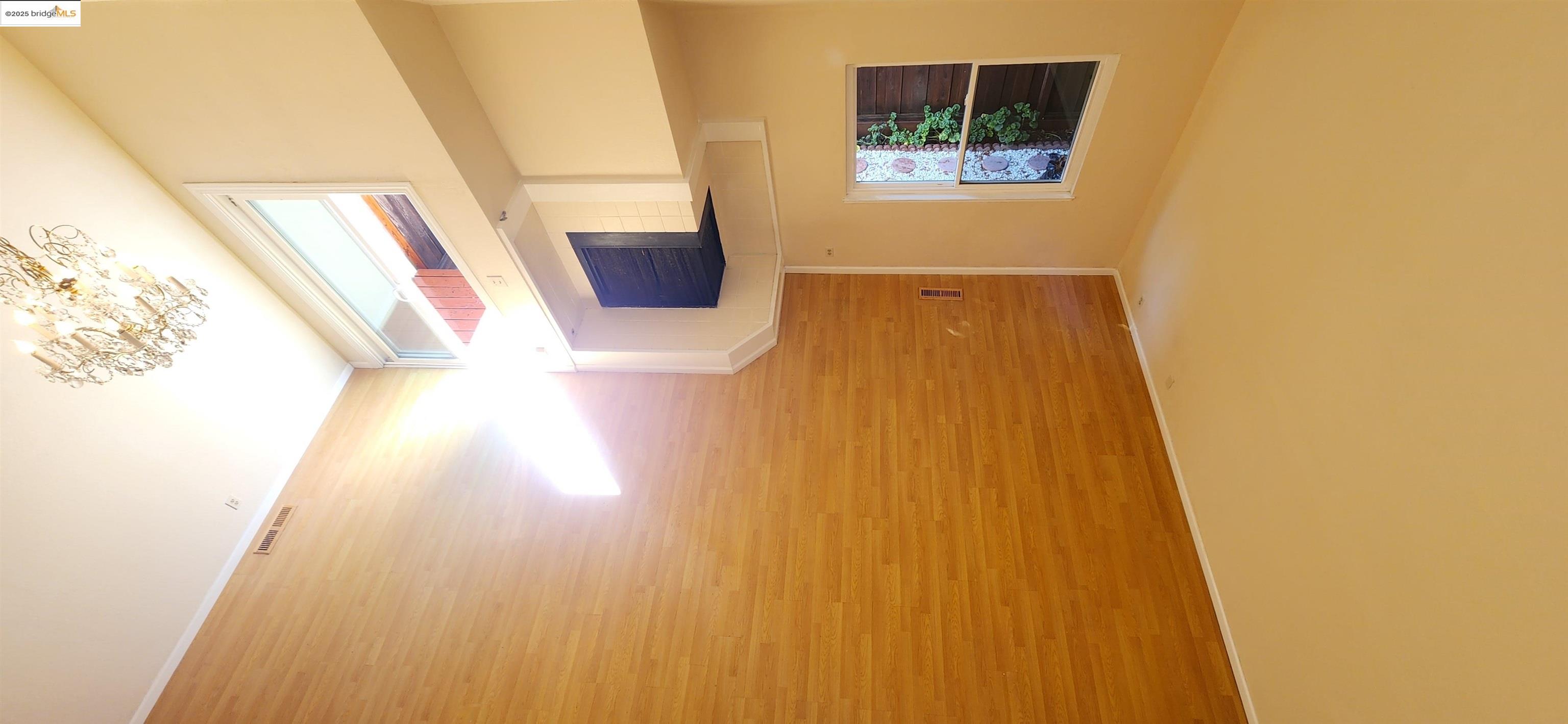 Photo #21: 41112710 Listing: Photo #21