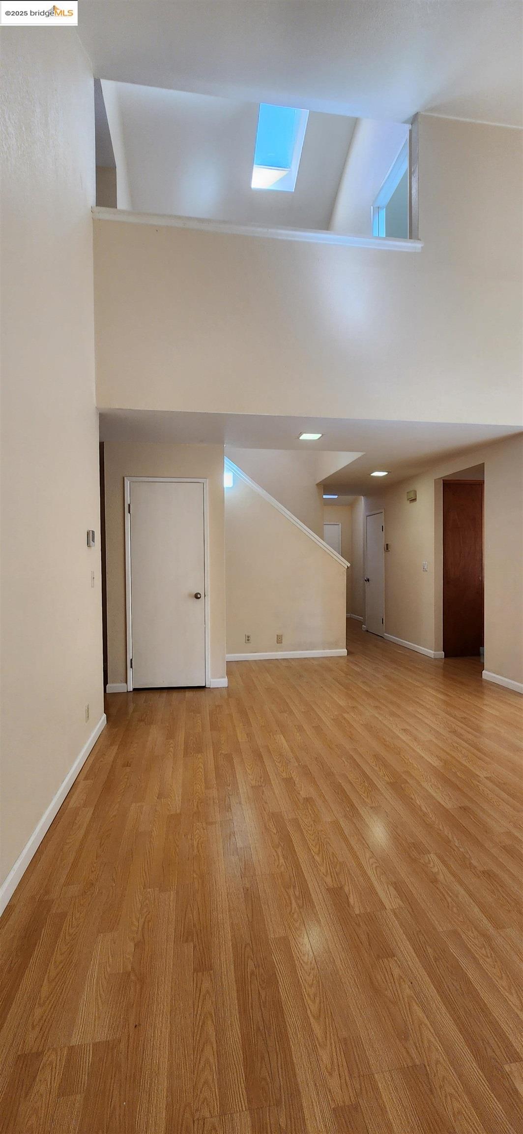 Photo #8: 41112710 Listing: Photo #8