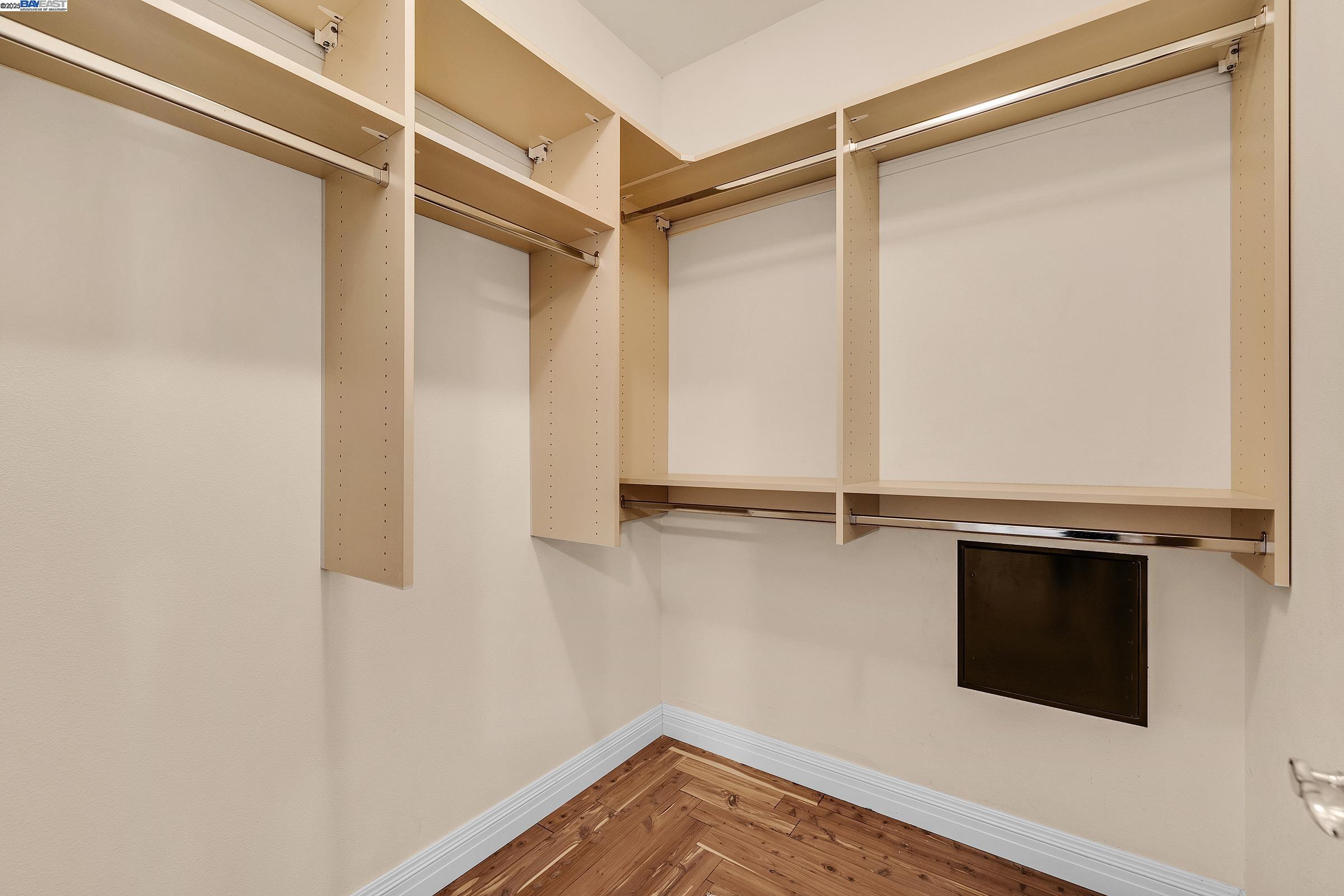 Detail Gallery Image 34 of 60 For 8281 Sassafras Ct, Pleasanton,  CA 94566 - 4 Beds | 3/1 Baths