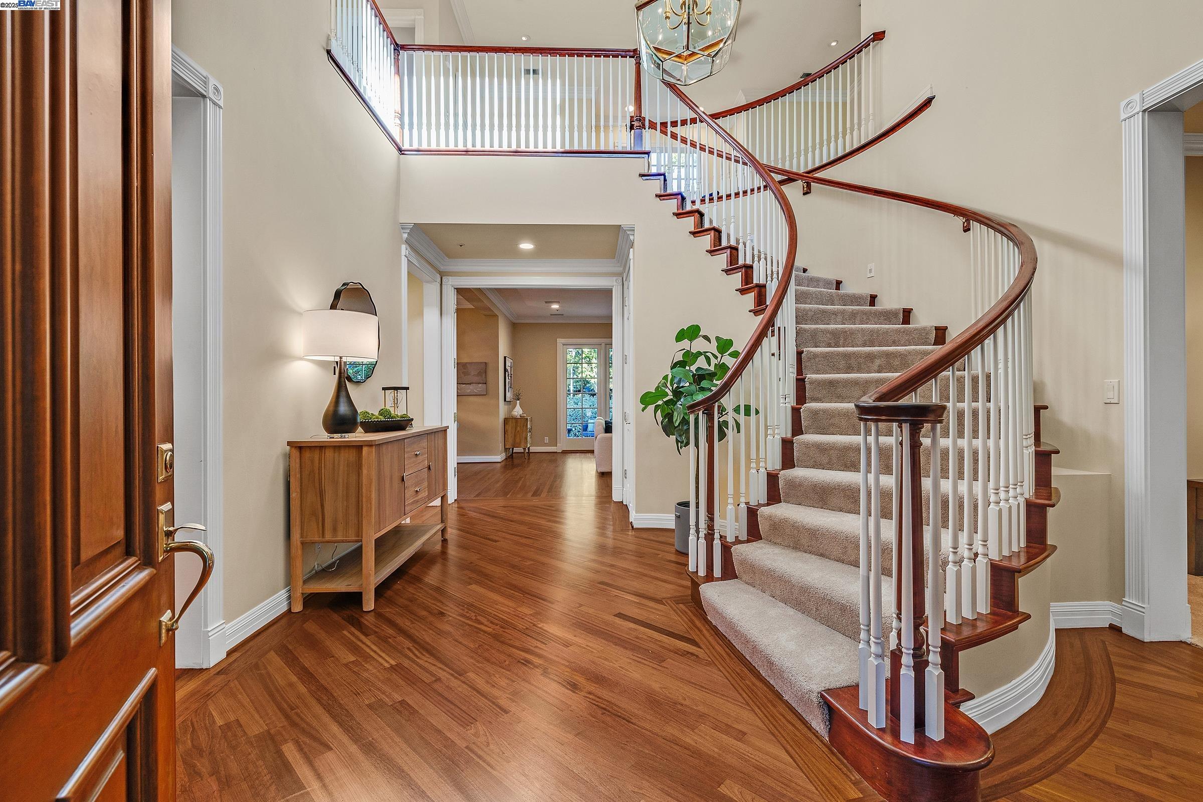 Detail Gallery Image 10 of 60 For 8281 Sassafras Ct, Pleasanton,  CA 94566 - 4 Beds | 3/1 Baths