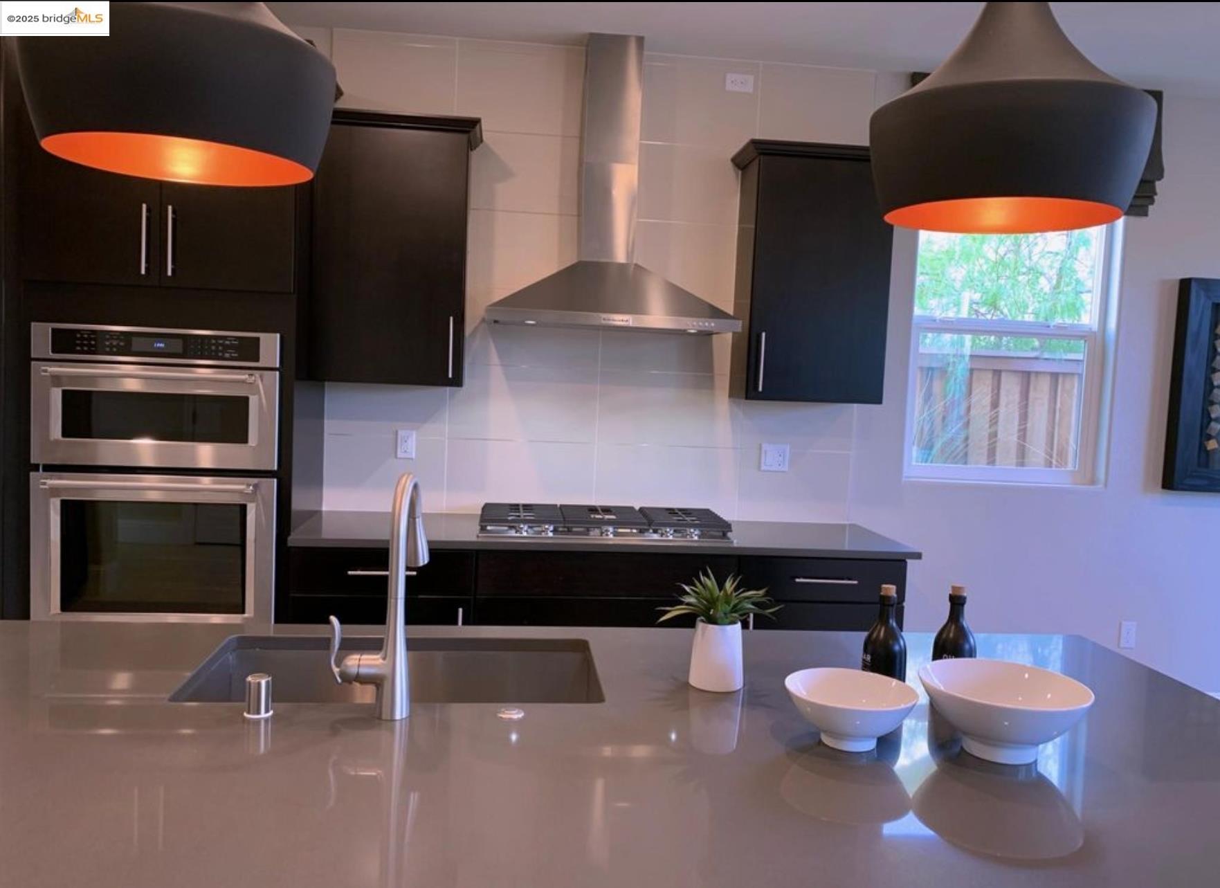 Detail Gallery Image 10 of 20 For 807 Bamboo Drive, Brentwood,  CA 94513-9999 - 5 Beds | 4 Baths