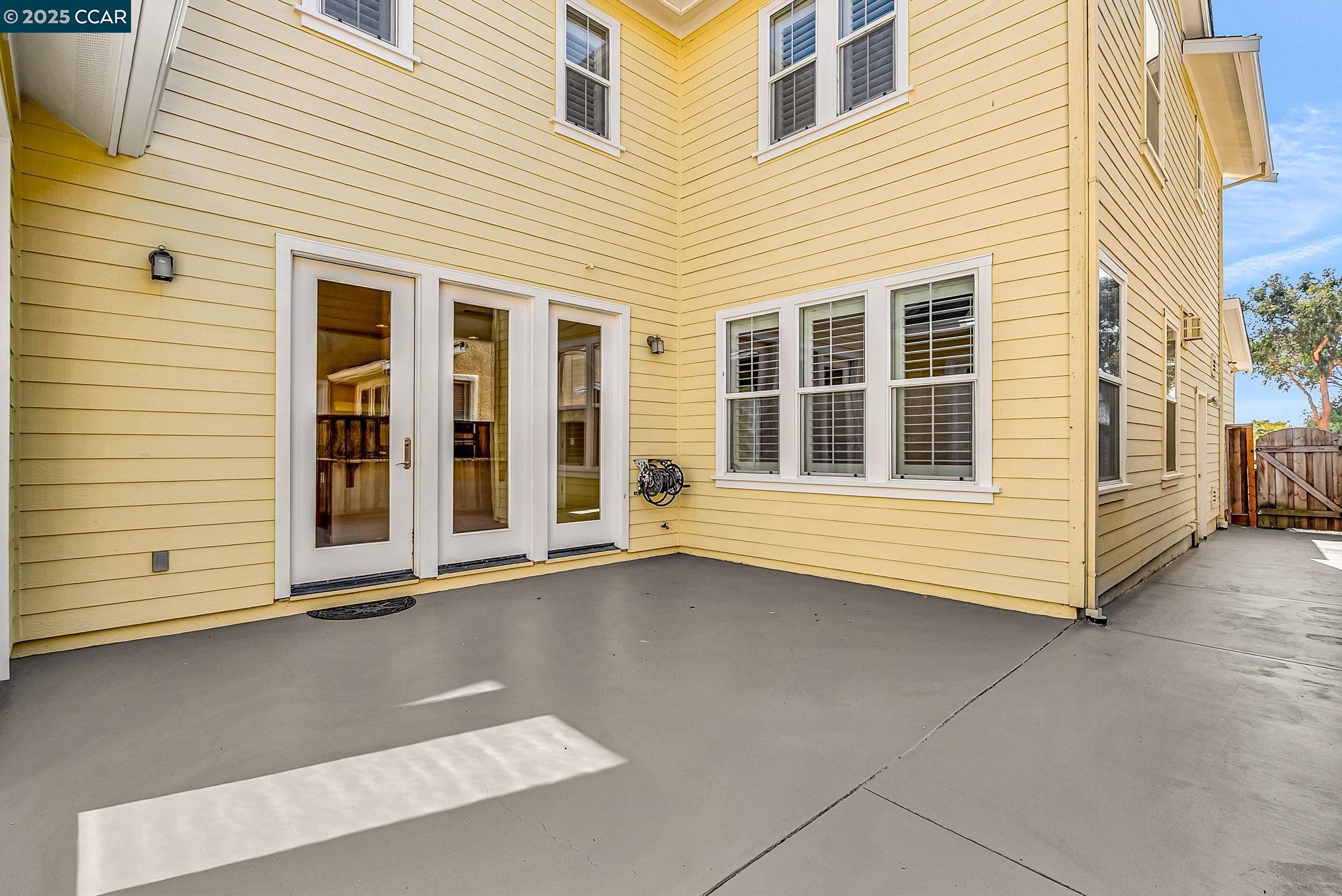 Detail Gallery Image 43 of 45 For 1051 Madrone Ave, Vallejo,  CA 94592 - 3 Beds | 2/1 Baths