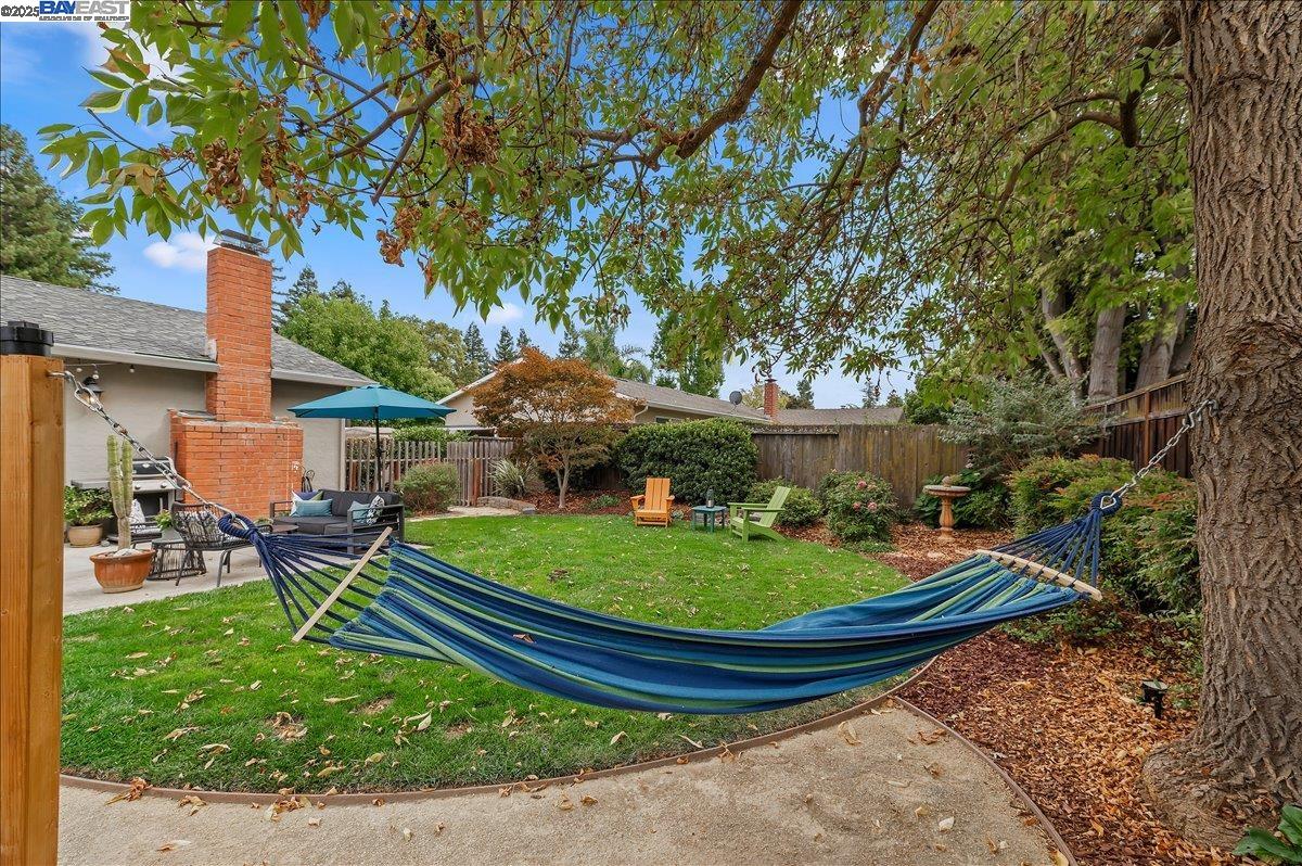 Detail Gallery Image 33 of 48 For 2474 Tanager Dr, Pleasanton,  CA 94566 - 4 Beds | 2 Baths