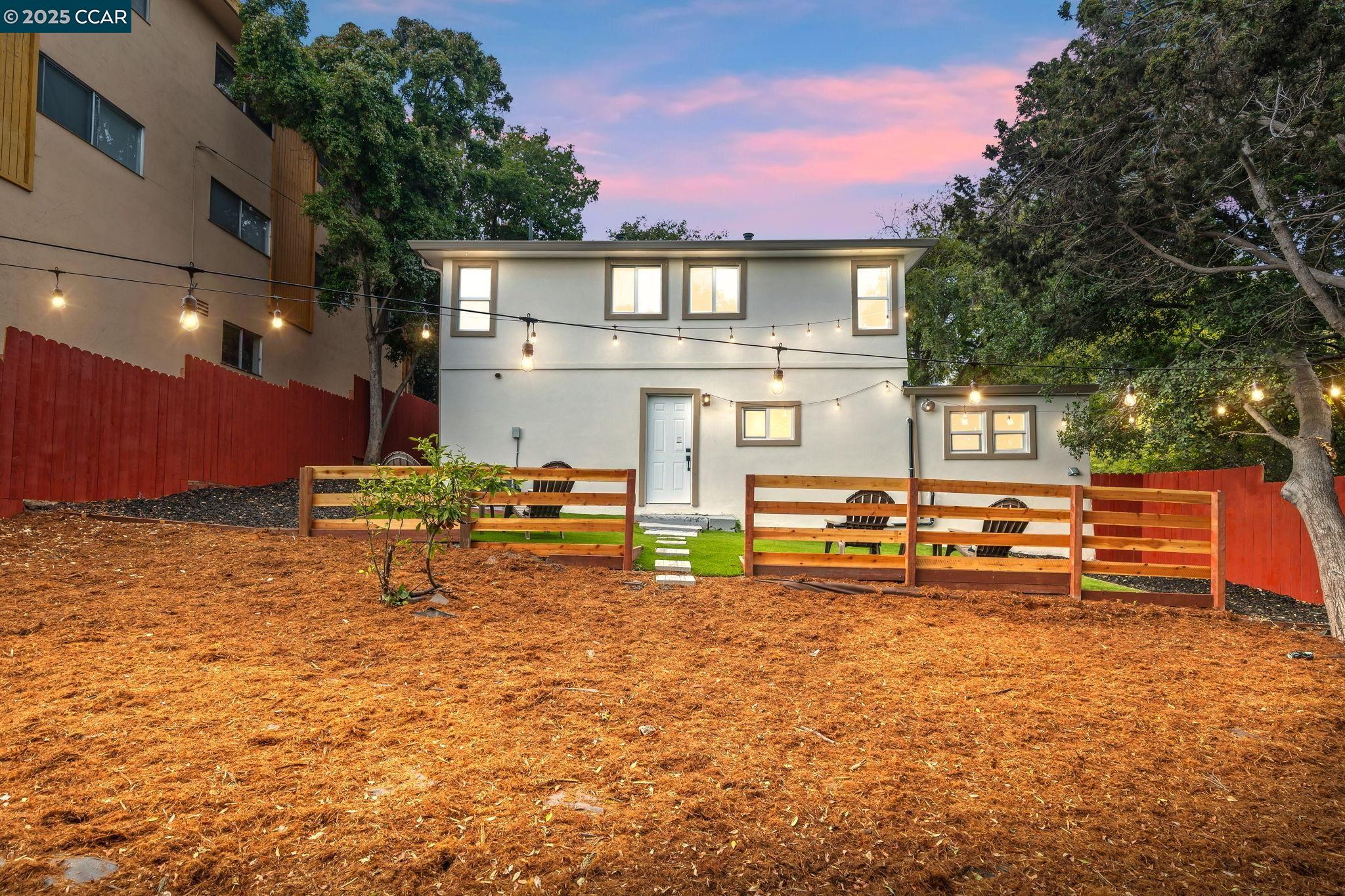 Detail Gallery Image 23 of 31 For 5720 El Dorado Ave, El Cerrito,  CA 94530 - 3 Beds | 2/1 Baths