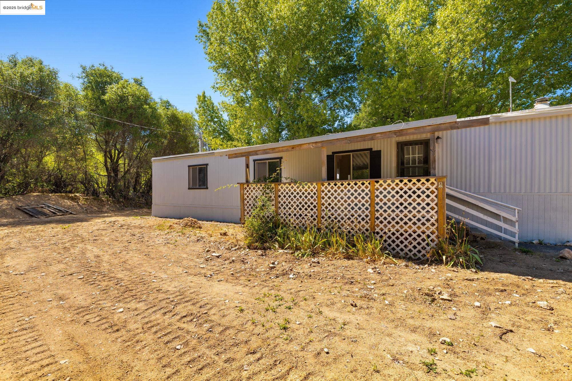 Detail Gallery Image 16 of 17 For 11185 Black Rd, Big Oak Flat,  CA 95305 - 3 Beds | 2 Baths