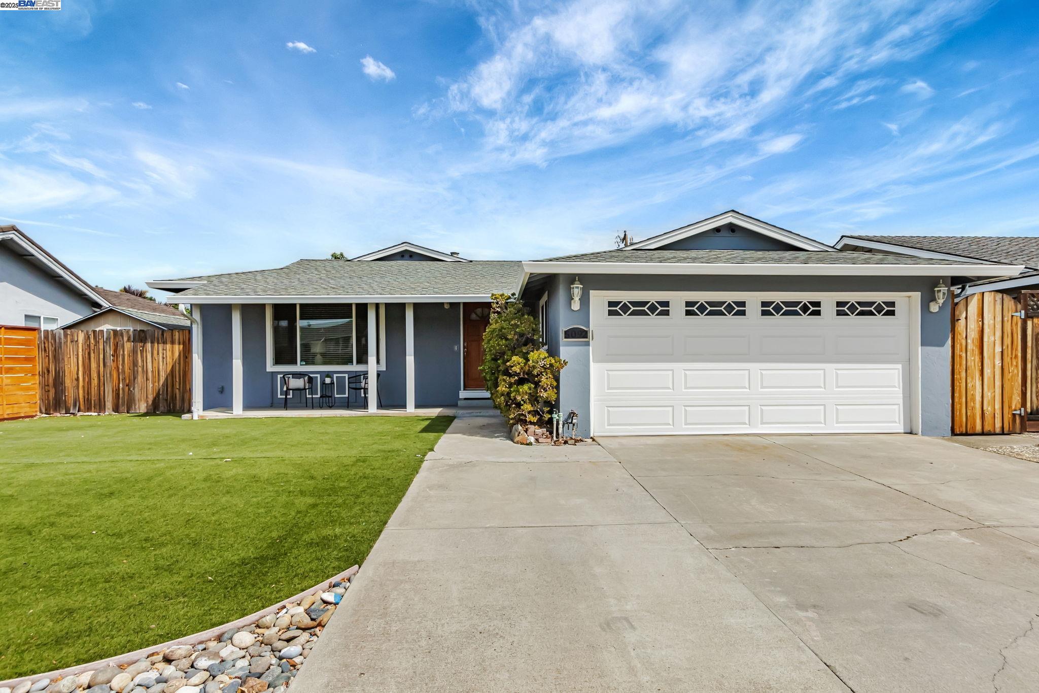 Front Image Thumbnail for BE41112767