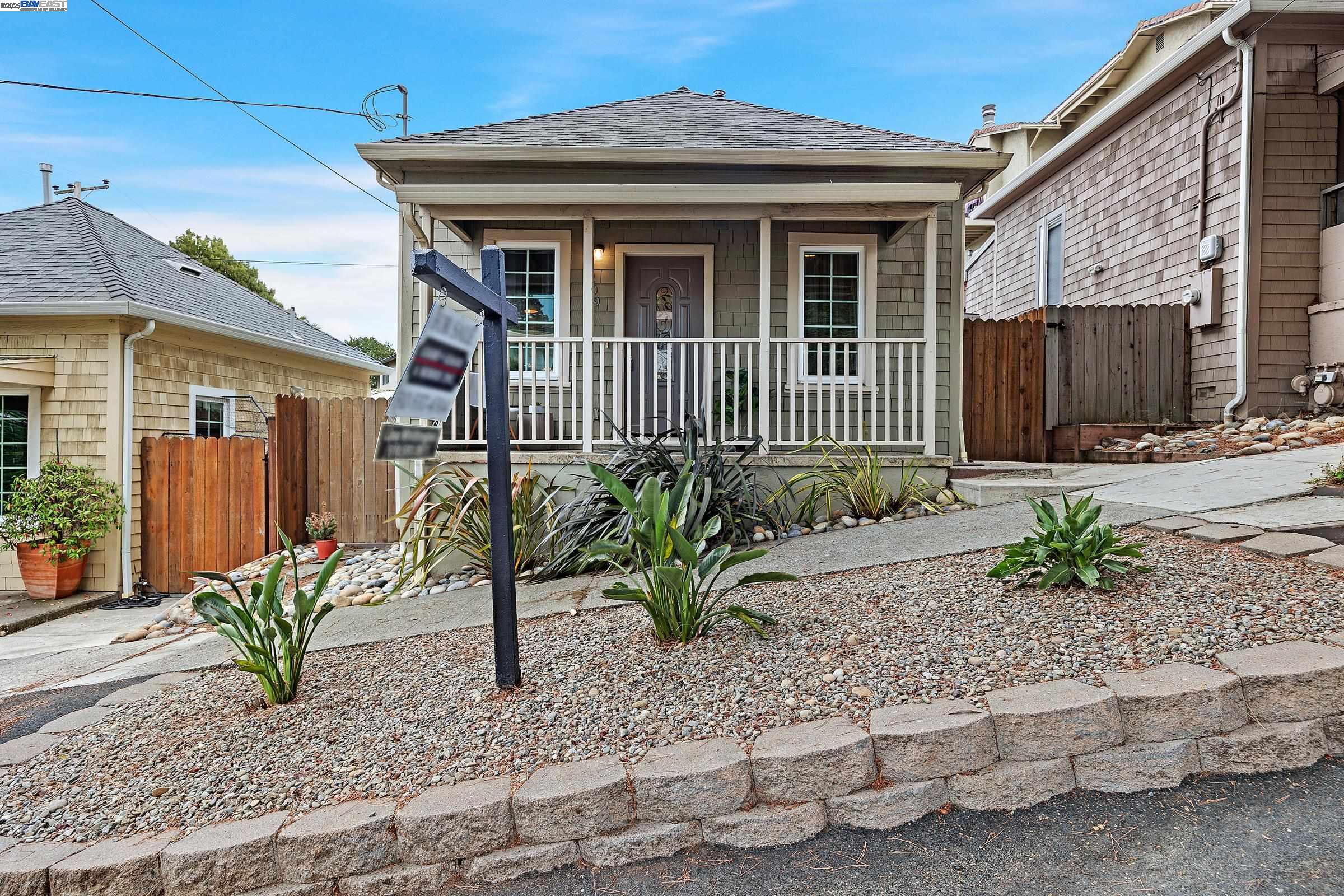 Front Image Thumbnail for BE41112769