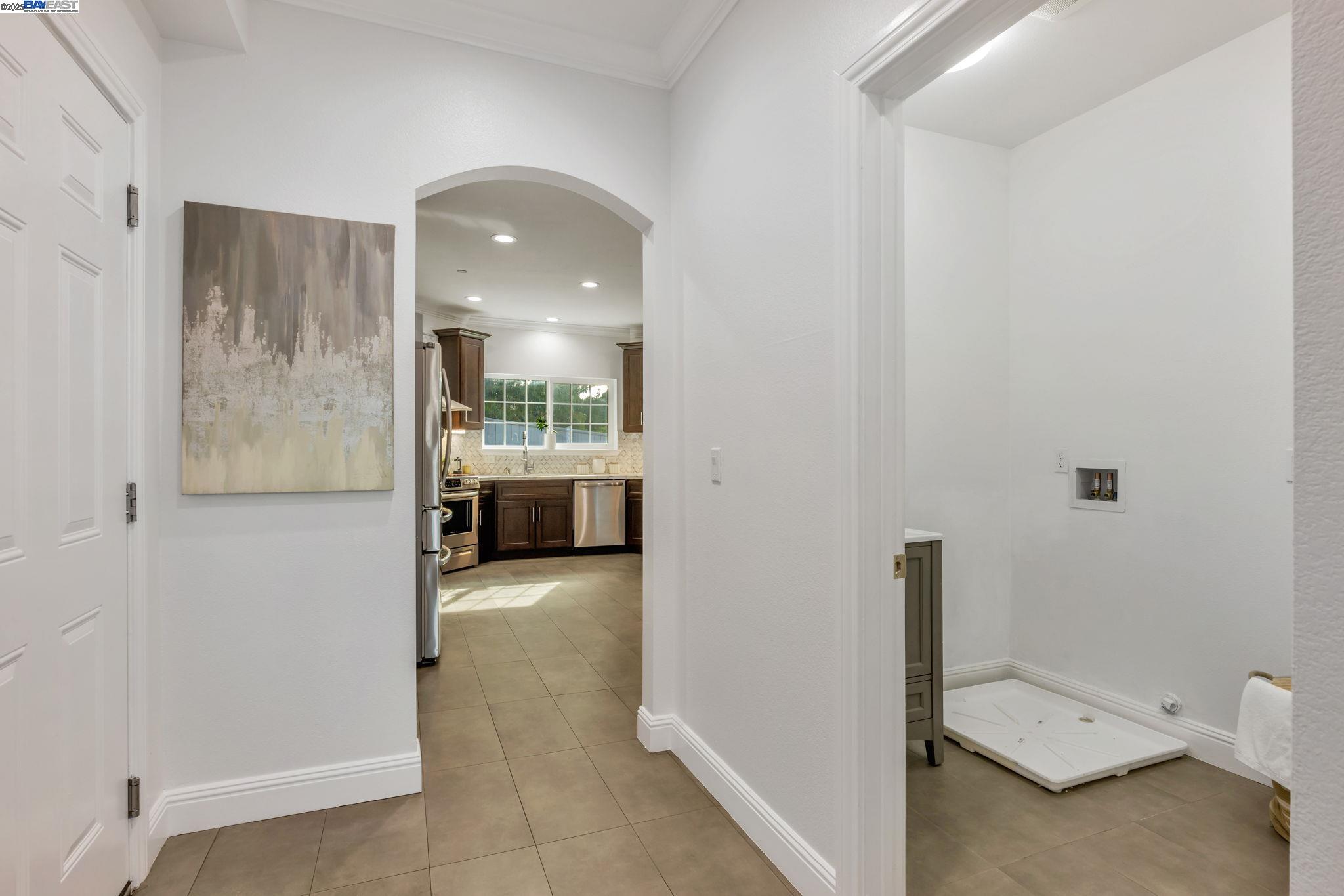 Detail Gallery Image 49 of 60 For 4597 Edwards Ln., Castro Valley,  CA 94546-4734 - 5 Beds | 4/1 Baths