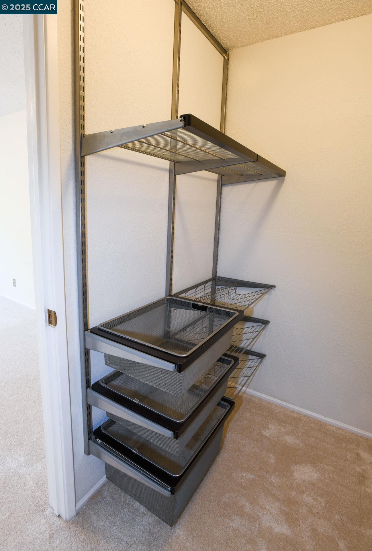 Detail Gallery Image 37 of 51 For 555 Willow Ct, Benicia,  CA 94510 - 2 Beds | 2/1 Baths