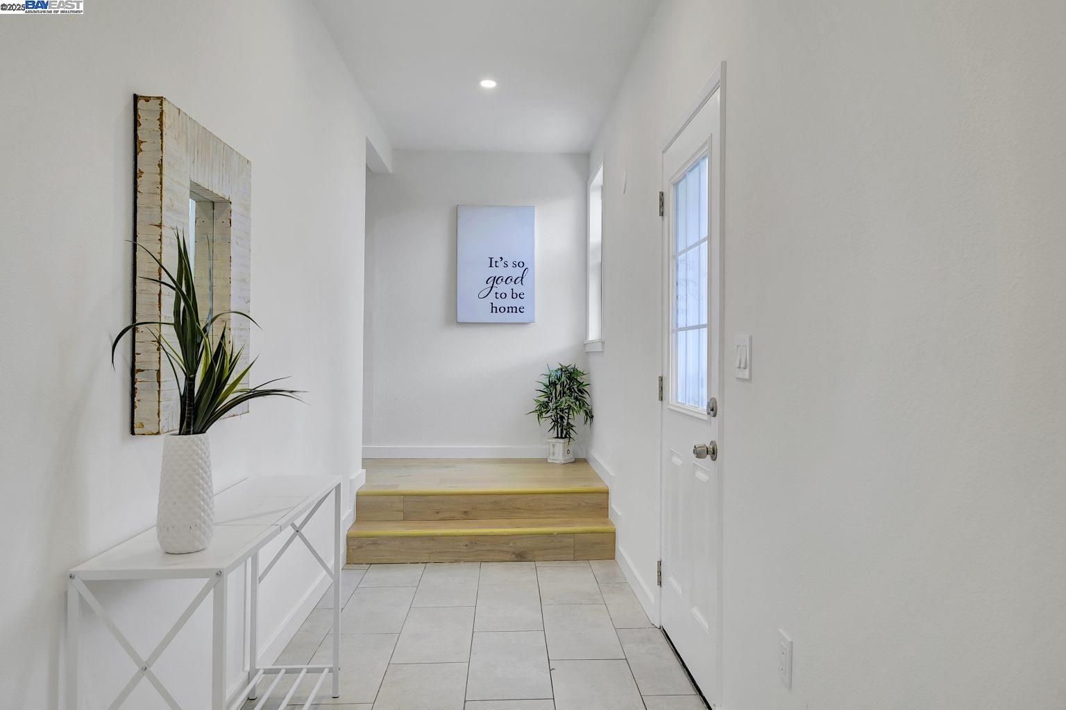 Detail Gallery Image 26 of 47 For 127 Maitland Dr, Alameda,  CA 94502 - 4 Beds | 4 Baths