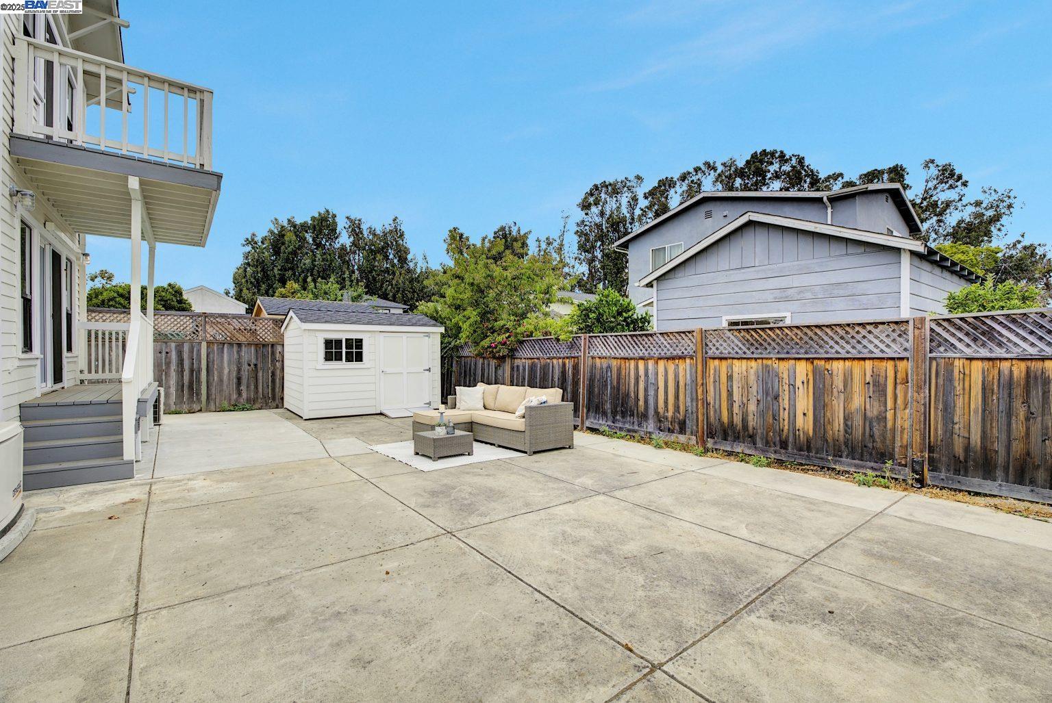 Detail Gallery Image 44 of 47 For 127 Maitland Dr, Alameda,  CA 94502 - 4 Beds | 4 Baths