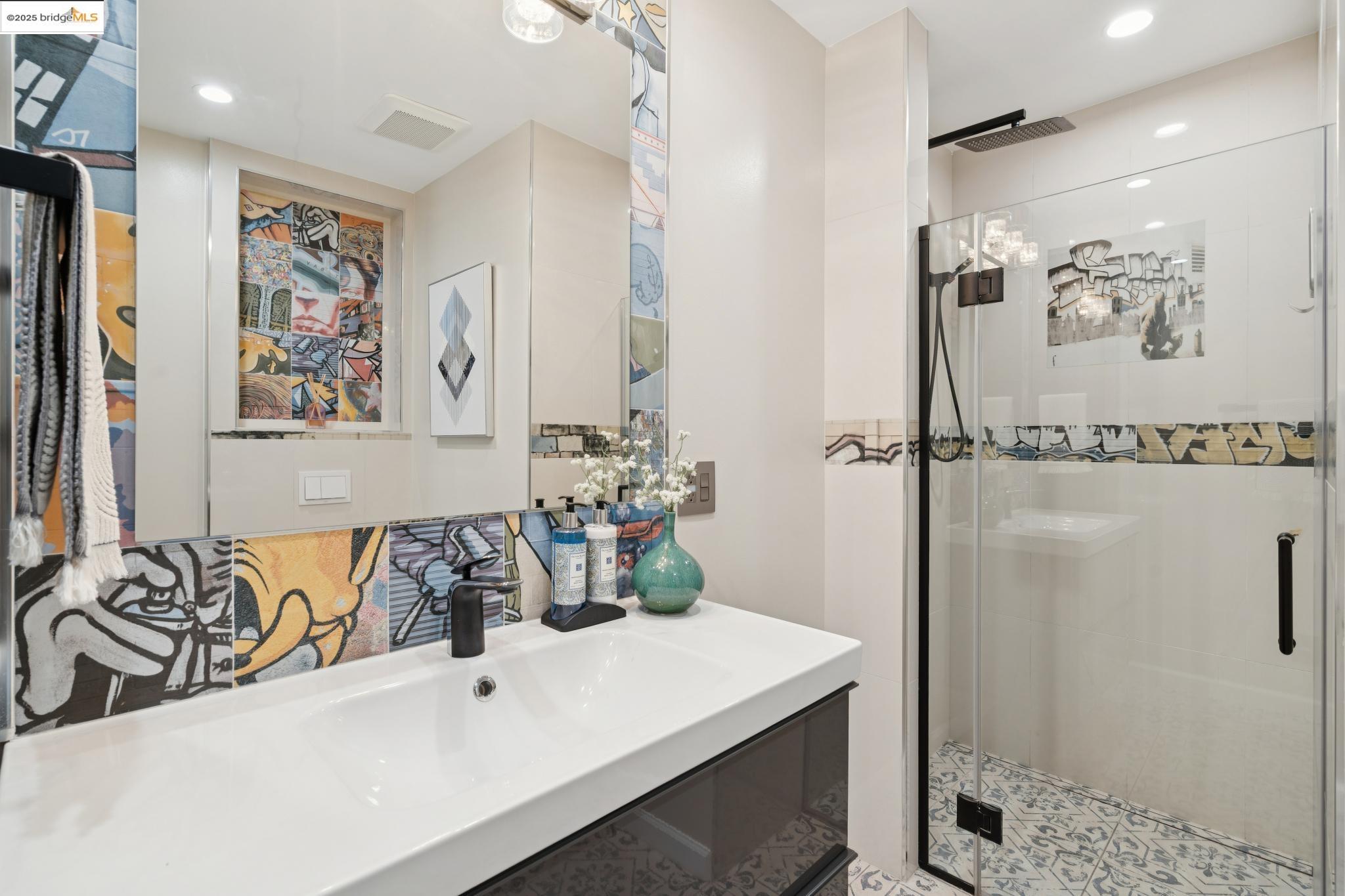 Detail Gallery Image 27 of 60 For 38 Lenelle Ct, Moraga,  CA 94556 - 6 Beds | 4/2 Baths