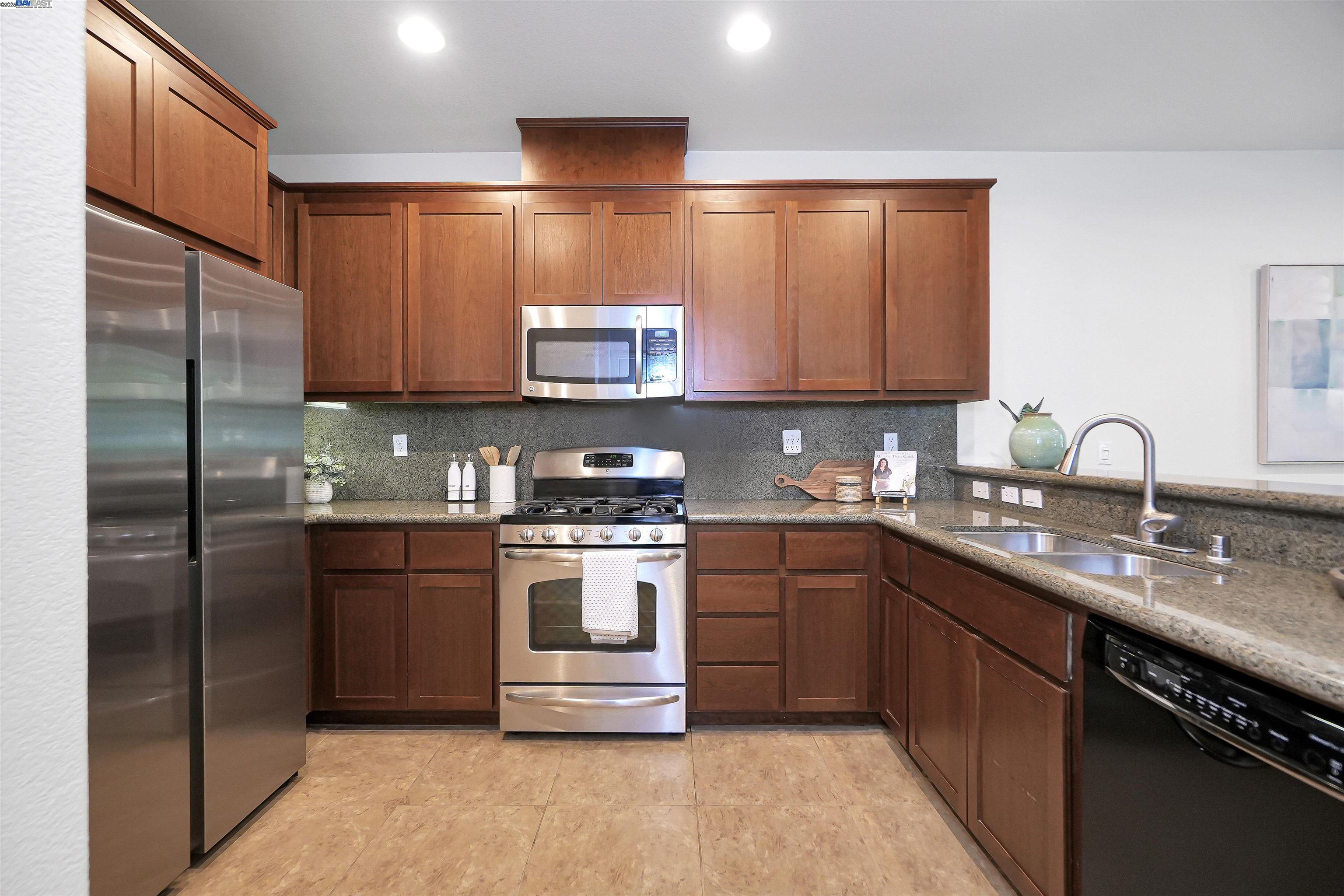 Photo #10: 41112820 Listing: Photo #10