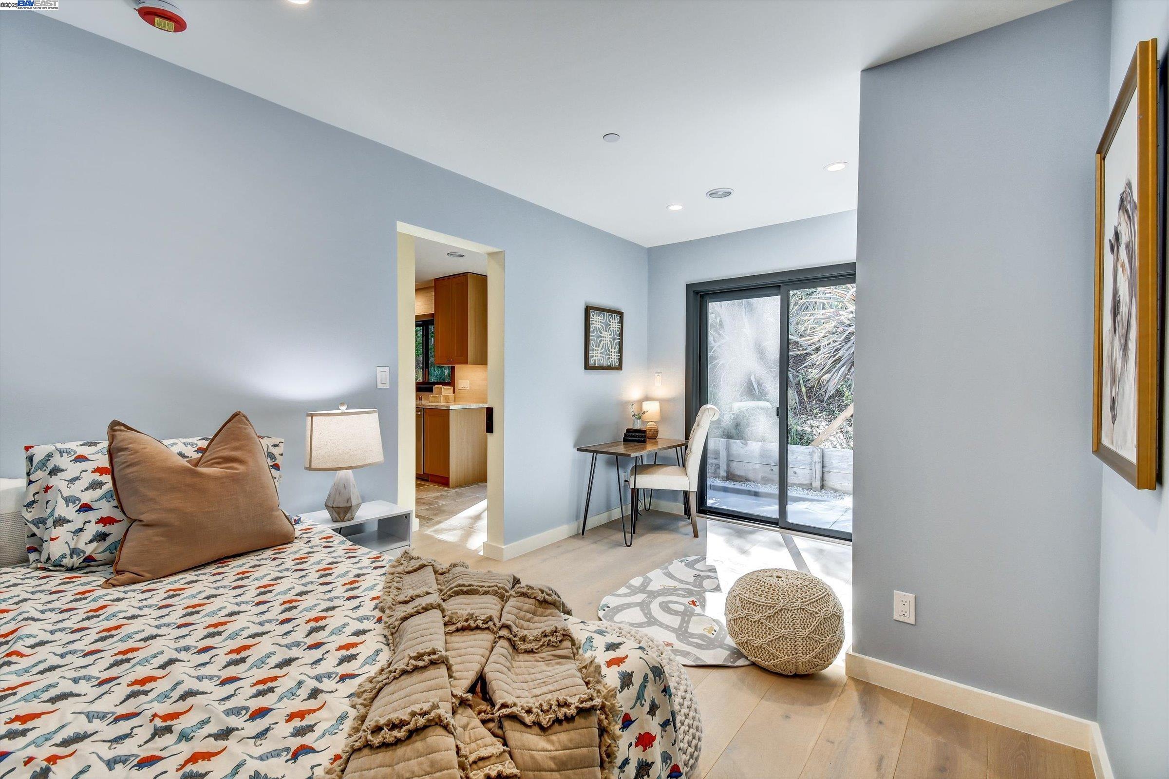 Detail Gallery Image 18 of 42 For 148 Auburn St, San Rafael,  CA 94901 - 4 Beds | 3/1 Baths