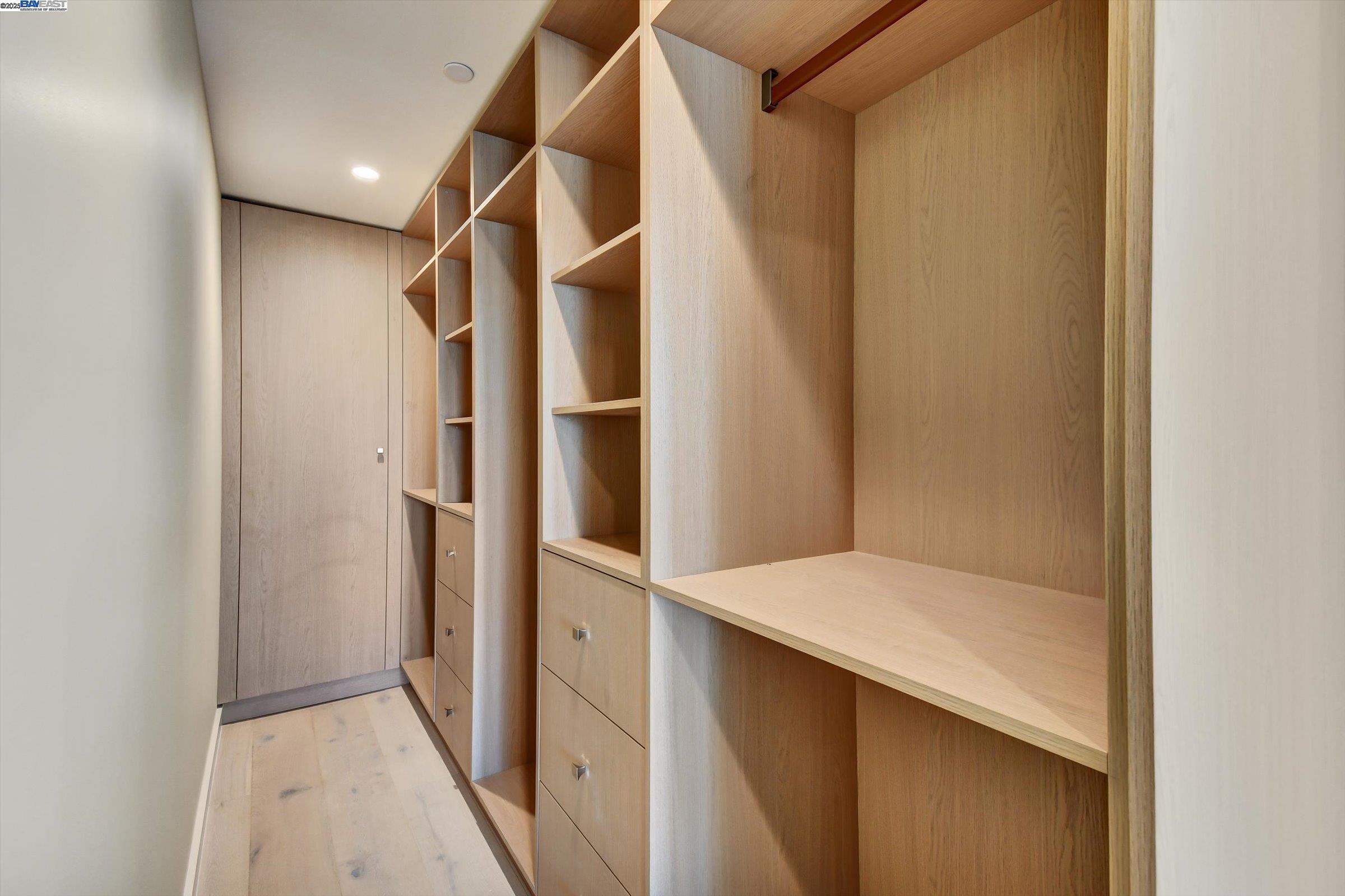 Detail Gallery Image 25 of 42 For 148 Auburn St, San Rafael,  CA 94901 - 4 Beds | 3/1 Baths