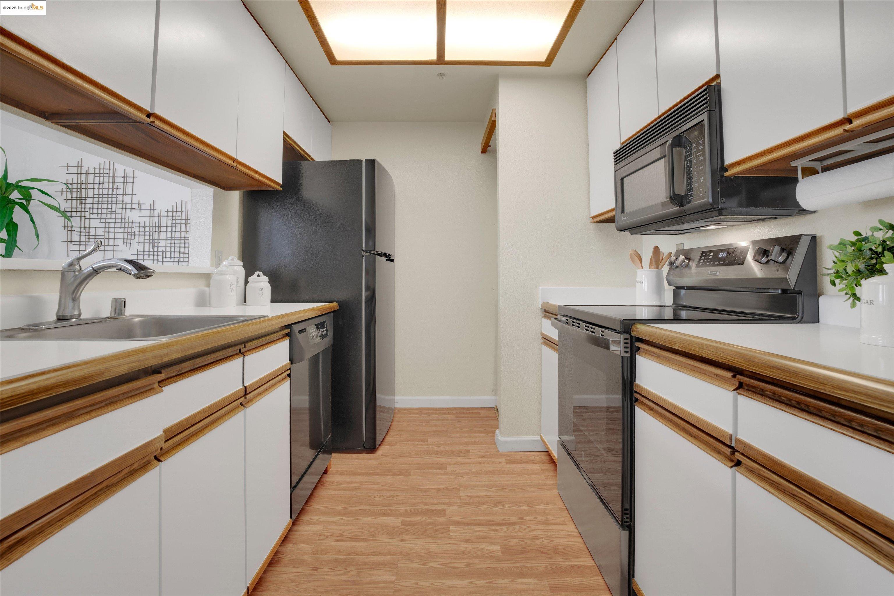 Photo #14: 41112829 Listing: Photo #14