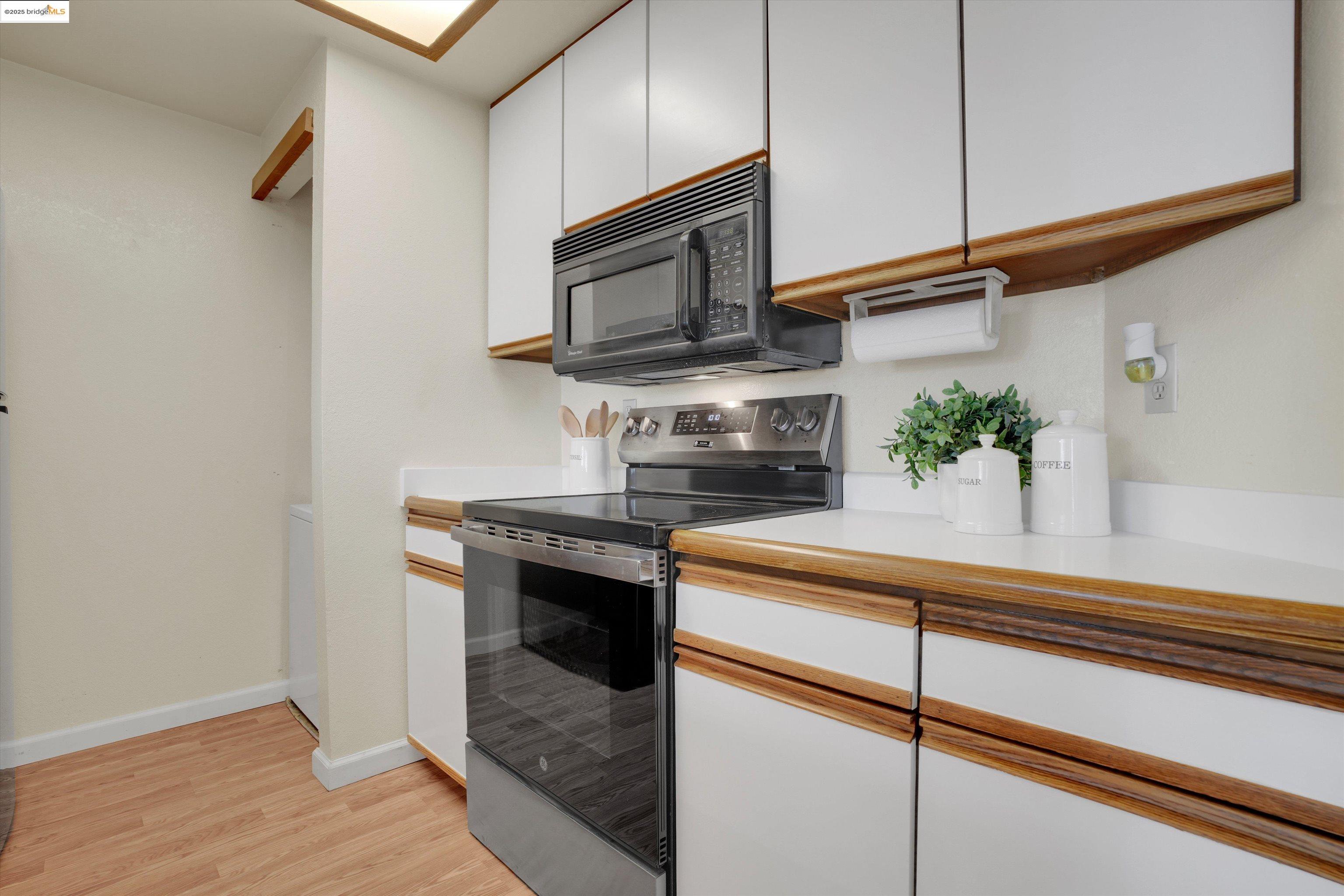 Photo #16: 41112829 Listing: Photo #16