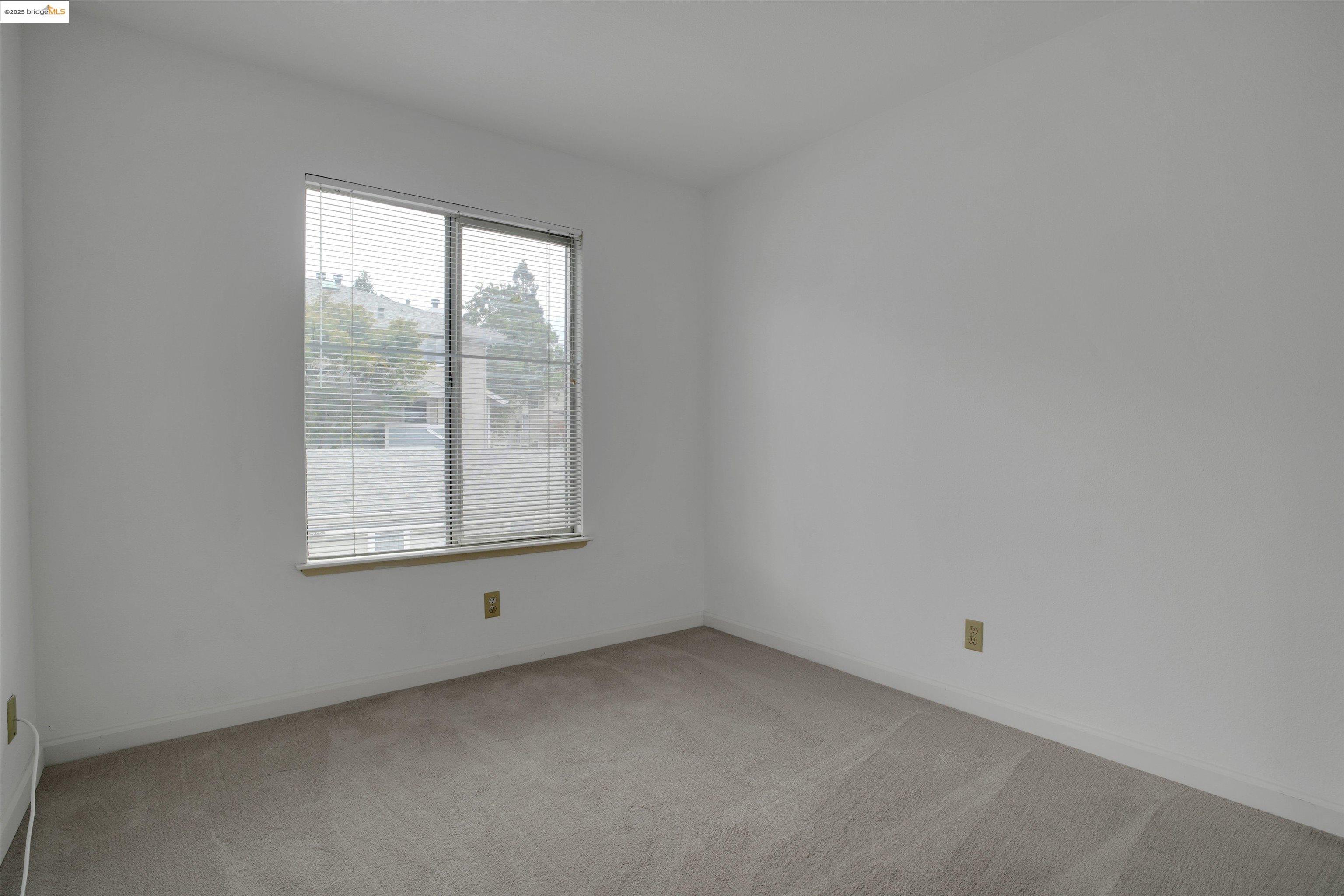 Photo #20: 41112829 Listing: Photo #20