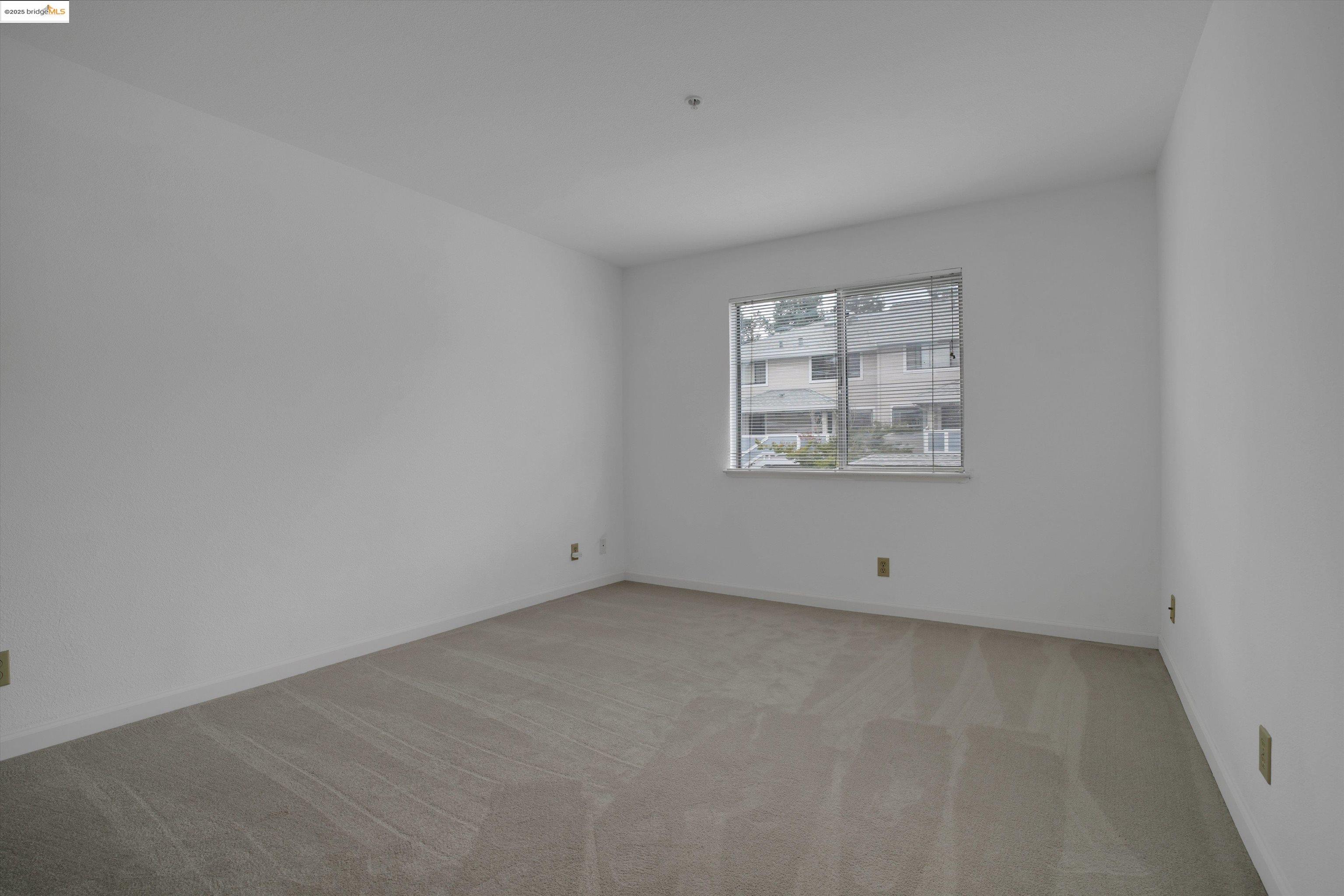 Photo #23: 41112829 Listing: Photo #23