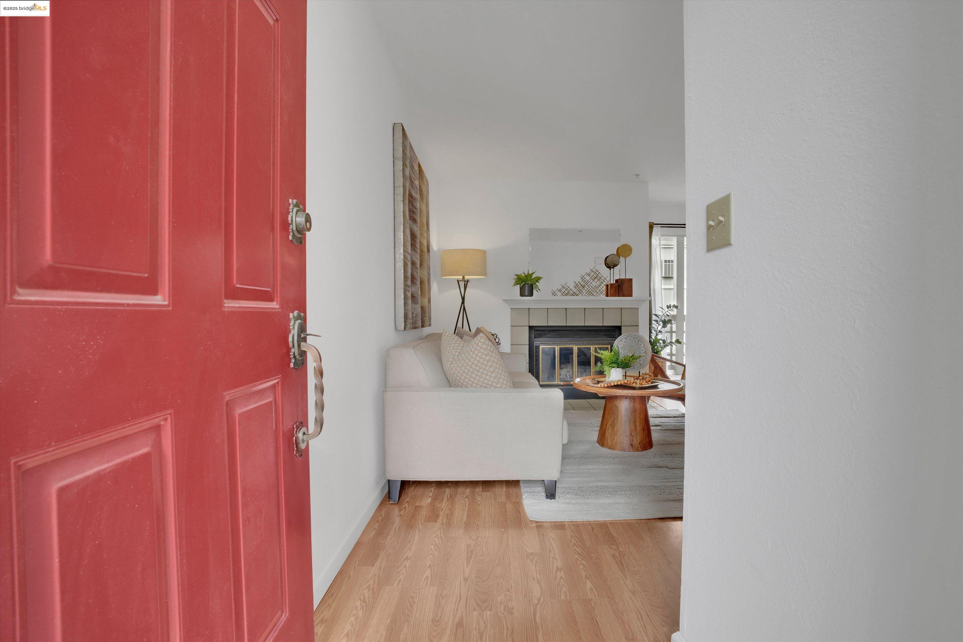 Photo #5: 41112829 Listing 