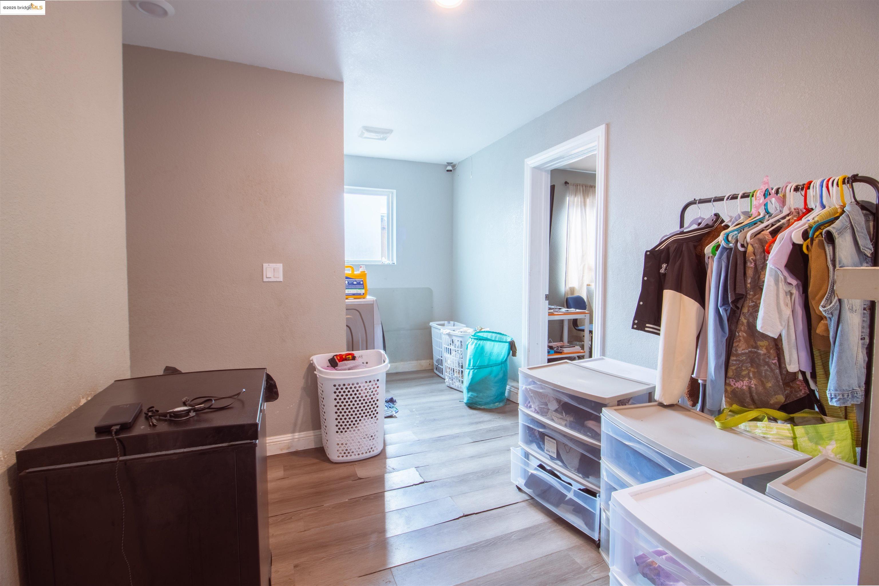 Detail Gallery Image 15 of 15 For 653 2nd St, Richmond,  CA 94801 - 4 Beds | 3 Baths