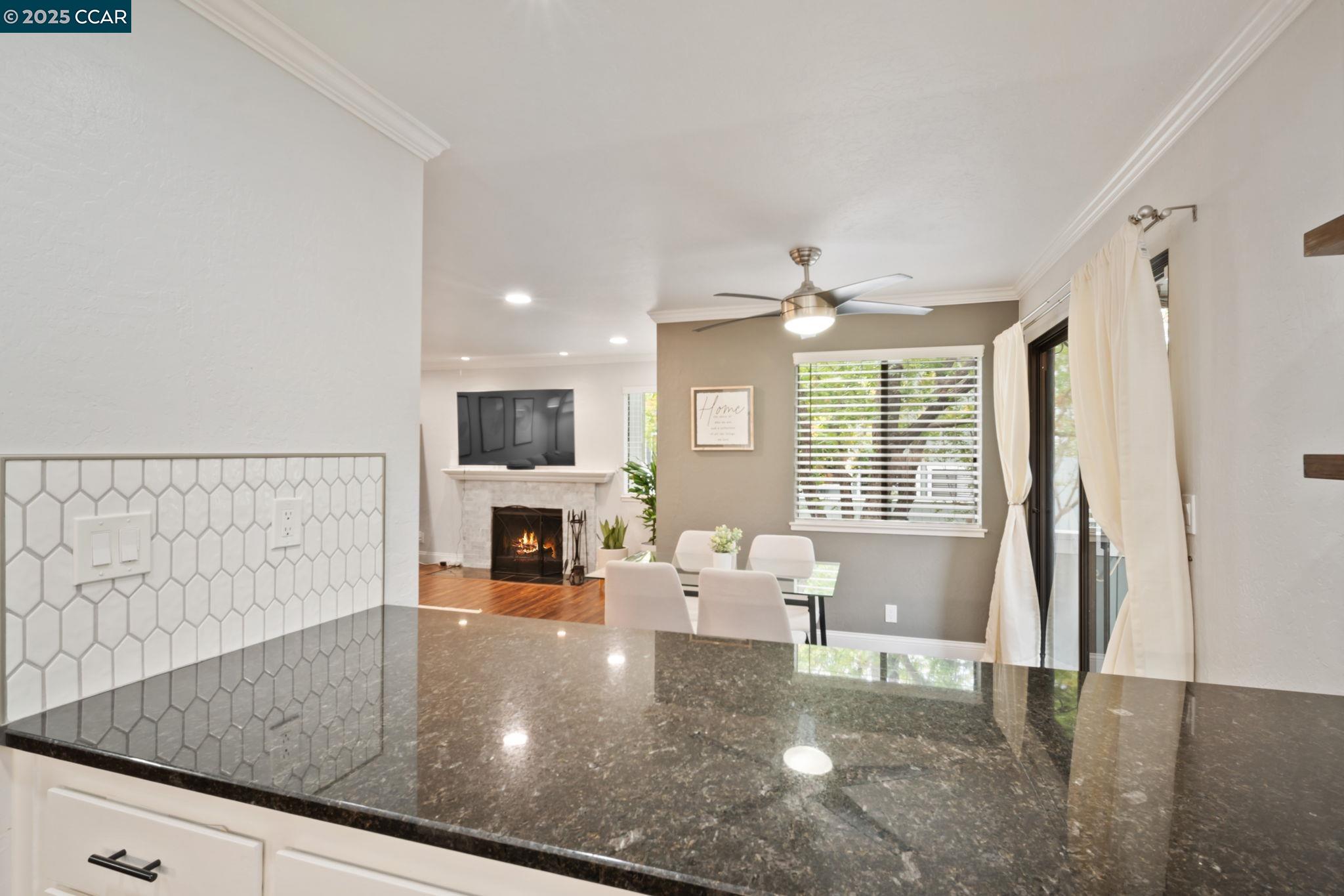 Photo #14: 41112836 Listing: Photo #14